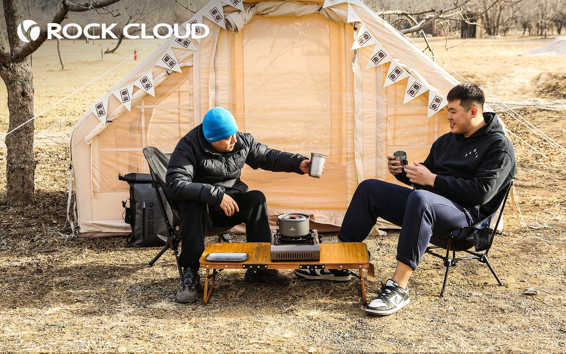 ROCK CLOUD 2 Pack Ultralight Folding Camping Chairs - Portable Outdoor Chairs for Camping, Hiking, Backpacking, Beach, Lawn & Sports (Navy) - Perfect for Picnics, Tailgating and Backyard Relaxation