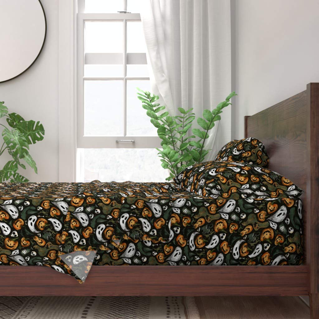Halloween Themed 100% Cotton Queen 4-Piece Bedding Set - Vintage Spooky Witch, Magic Ghost & Lantern Print - Perfect for Halloween Party Decor & Themed Bedroom