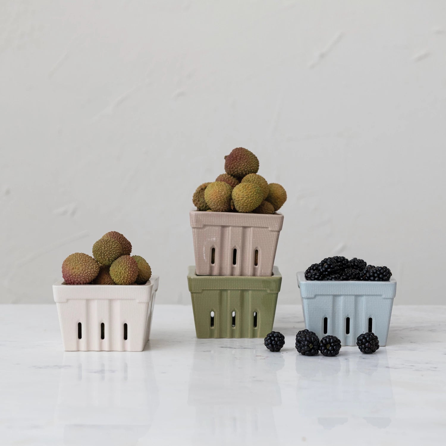 Premium Stoneware Berry Bowls Set - Durable & Elegant for Fresh Fruits, Snacks, and Desserts - Perfect for Breakfast, Entertaining, and Kitchen Decor