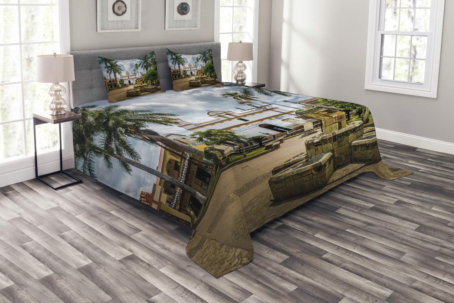 Ambesonne 3-Piece Travel Bedspread Set - Queen Size, Mayan Town Themed with Palms & Copan Ruinas City Square Design, Multicolor Decorative Bedding Coverlet & 2 Pillow Shams | Perfect for Vacation Homes, Guest Rooms & Cultural Decor Enthusiasts