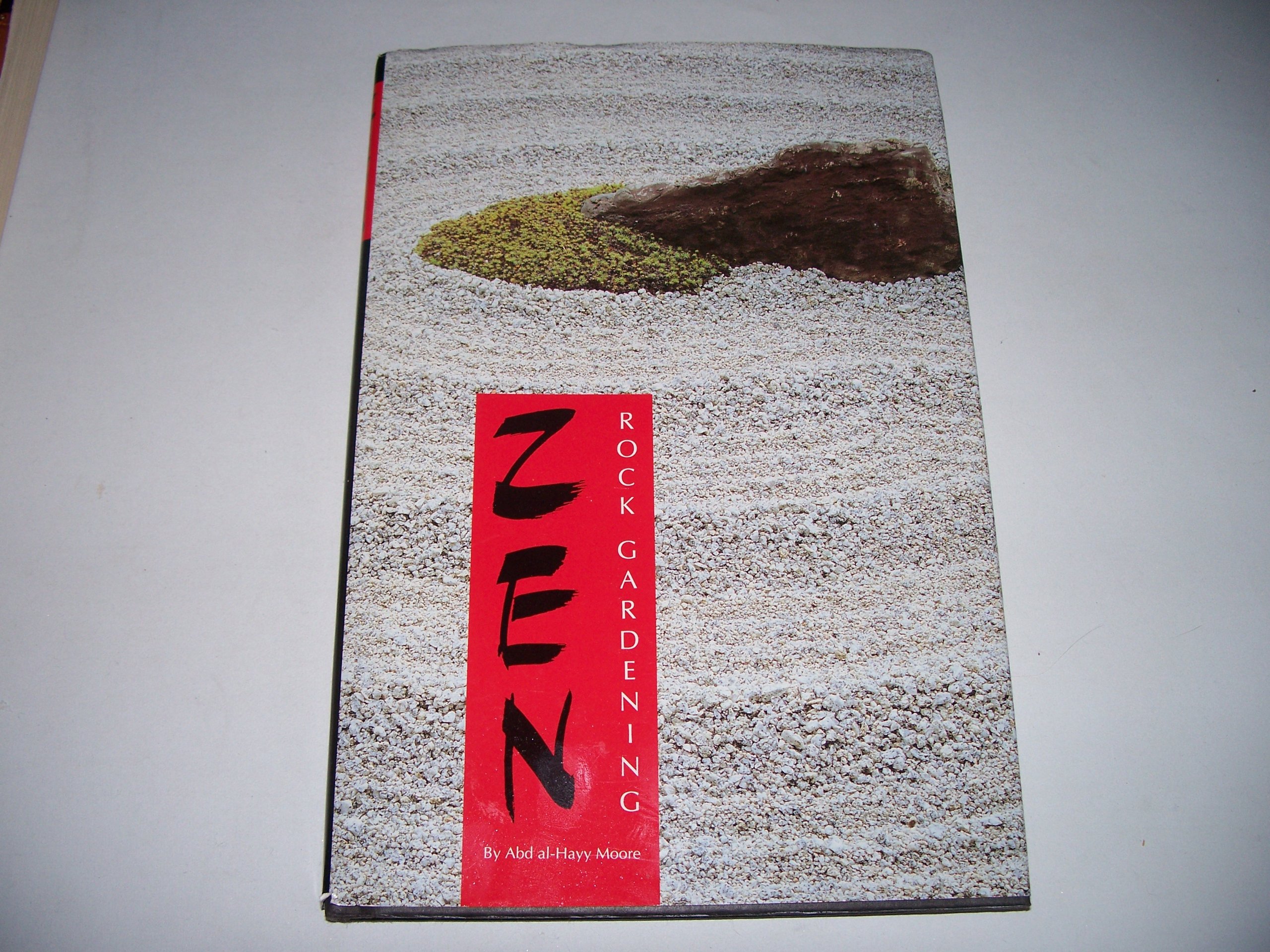 Zen Rock Garden Kit for Meditation & Relaxation - Miniature Sand & Stone Set for Home, Office, or Desk Decor - Perfect for Stress Relief, Mindfulness Practice, and Japanese-Inspired Interior Design