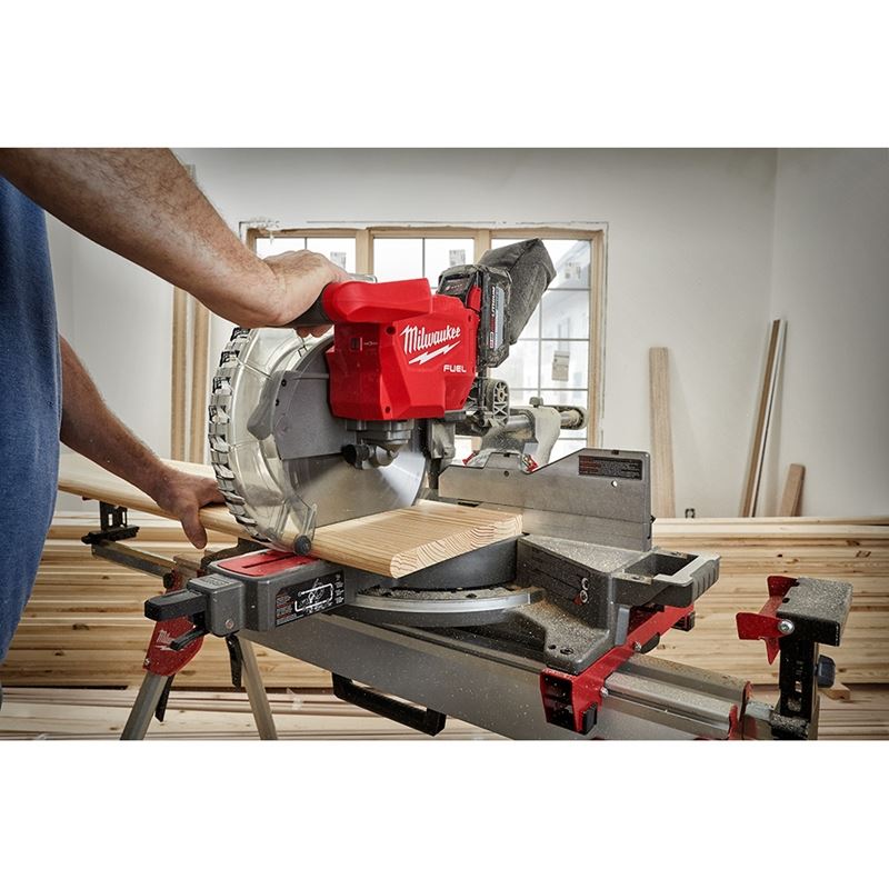 M18 FUEL 18V Brushless Cordless 12-Inch Dual Bevel Sliding Compound Miter Saw Kit - Professional Woodworking & DIY Projects