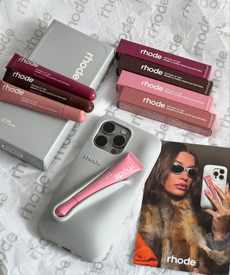 Stylish and Durable Lipstick Case Holder - Perfect for Travel, Makeup Organizer & Cosmetic Storage | Compact & Portable Design for On-the-Go Beauty Essentials