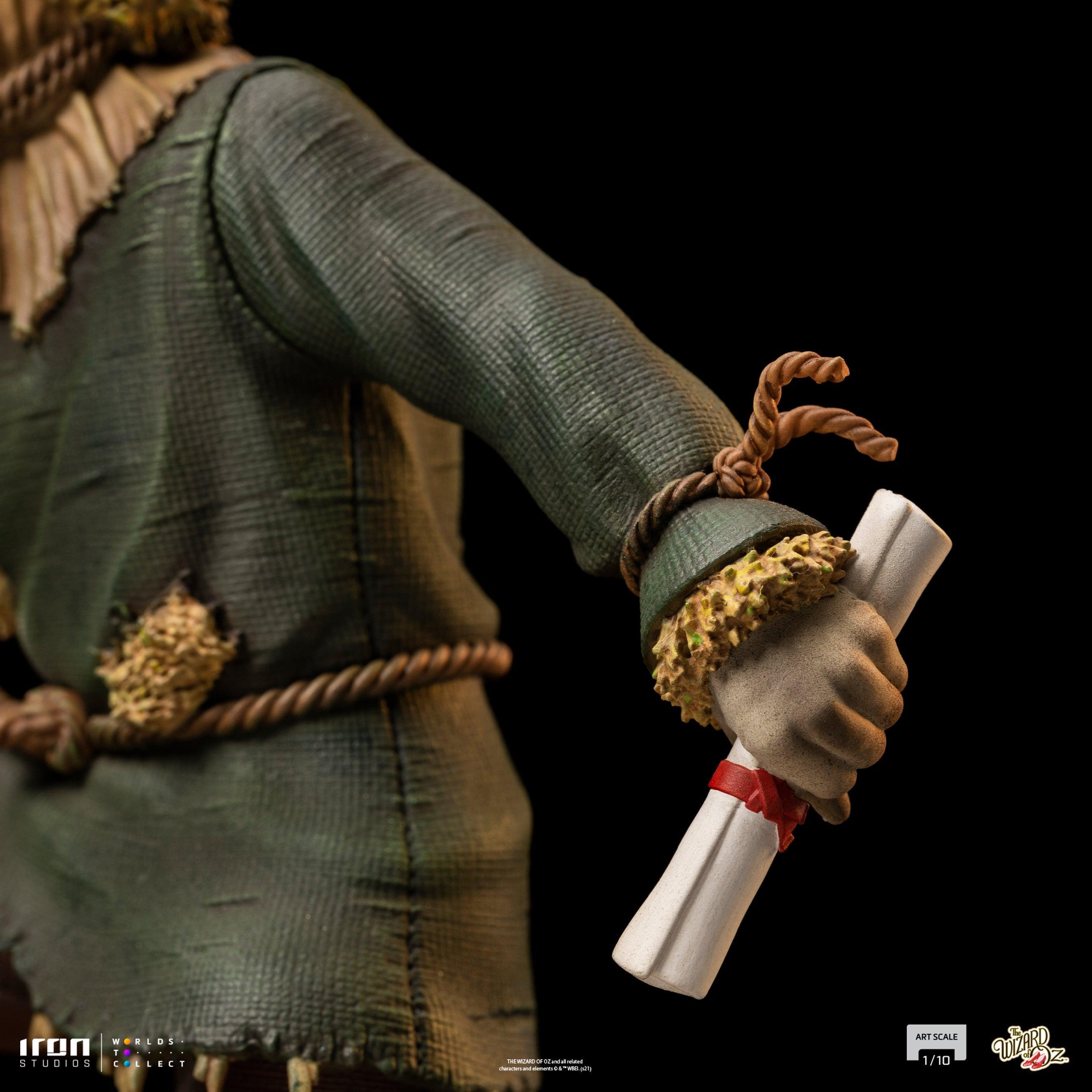 Iron Studios Wizard of Oz Scarecrow BDS Art Scale 1/10 Statue - Collectible Movie Figure for Home Decor & Fan Display