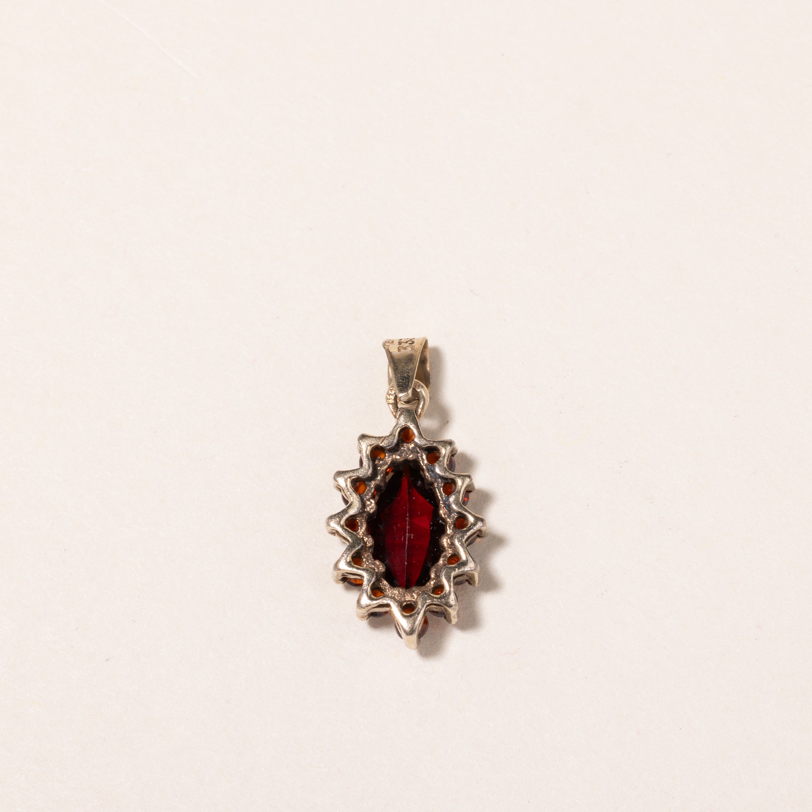 8K Yellow Gold Garnet Pendant Necklace - 1.57ctw Genuine Garnet Jewelry for Women - Perfect Gift for Birthday, Anniversary & Valentine's Day