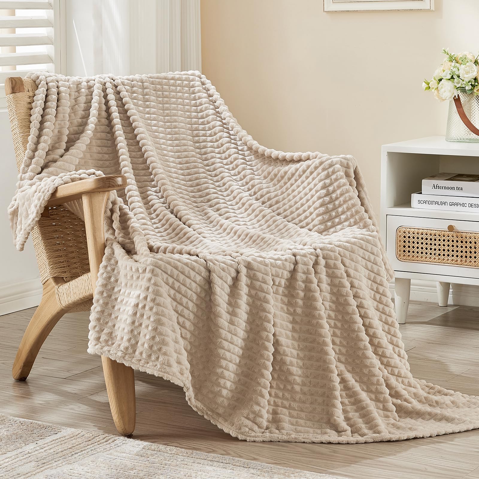 Premium EMME Fleece Blanket Twin Size - Ultra Soft & Warm Flannel Throw for Couch, Bed, Sofa, Chair - Plush Cozy Blanket with Geometric Grid Design (Beige, 60'' x 80'') - Perfect for Winter Nights, Lounging & Home Decor