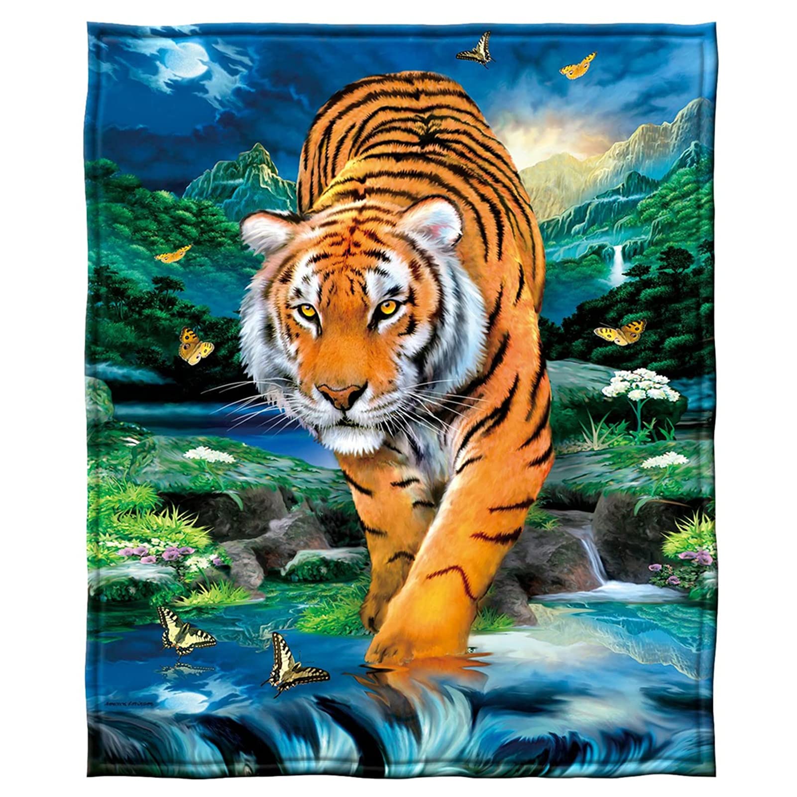 Soft Tiger Print Flannel Fleece Throw Blanket - Cozy Lightweight Plush Blanket for Sofa, Couch, Bed & Home Decor - Perfect for Air Conditioning, Winter Nights & Gift Giving