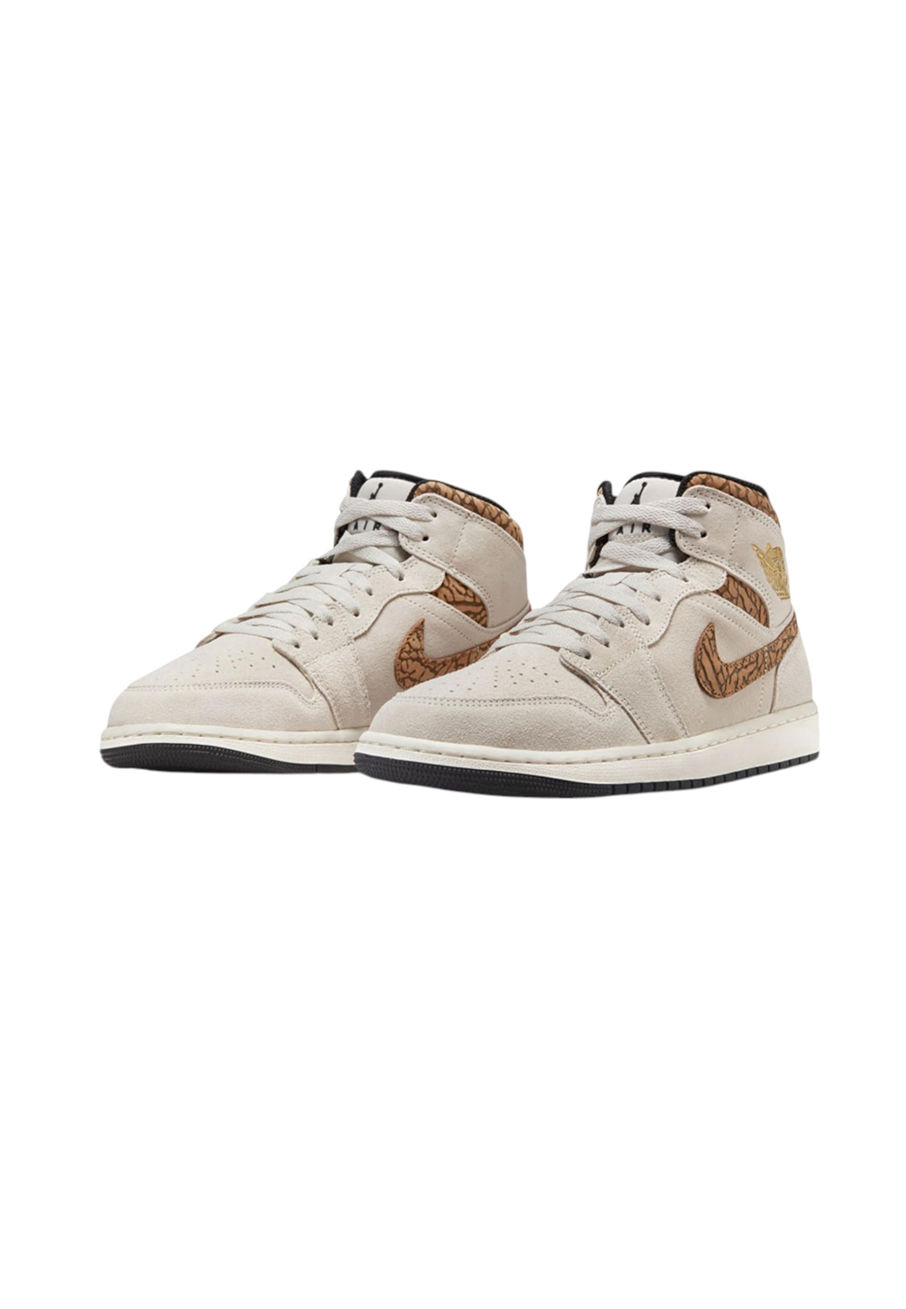 Nike Men's Basketball Shoes - High Performance Basketball Sneakers for Men - Breathable Cushioned Court Shoes for Indoor/Outdoor Play - Perfect for Training, Games & Streetwear Fashion