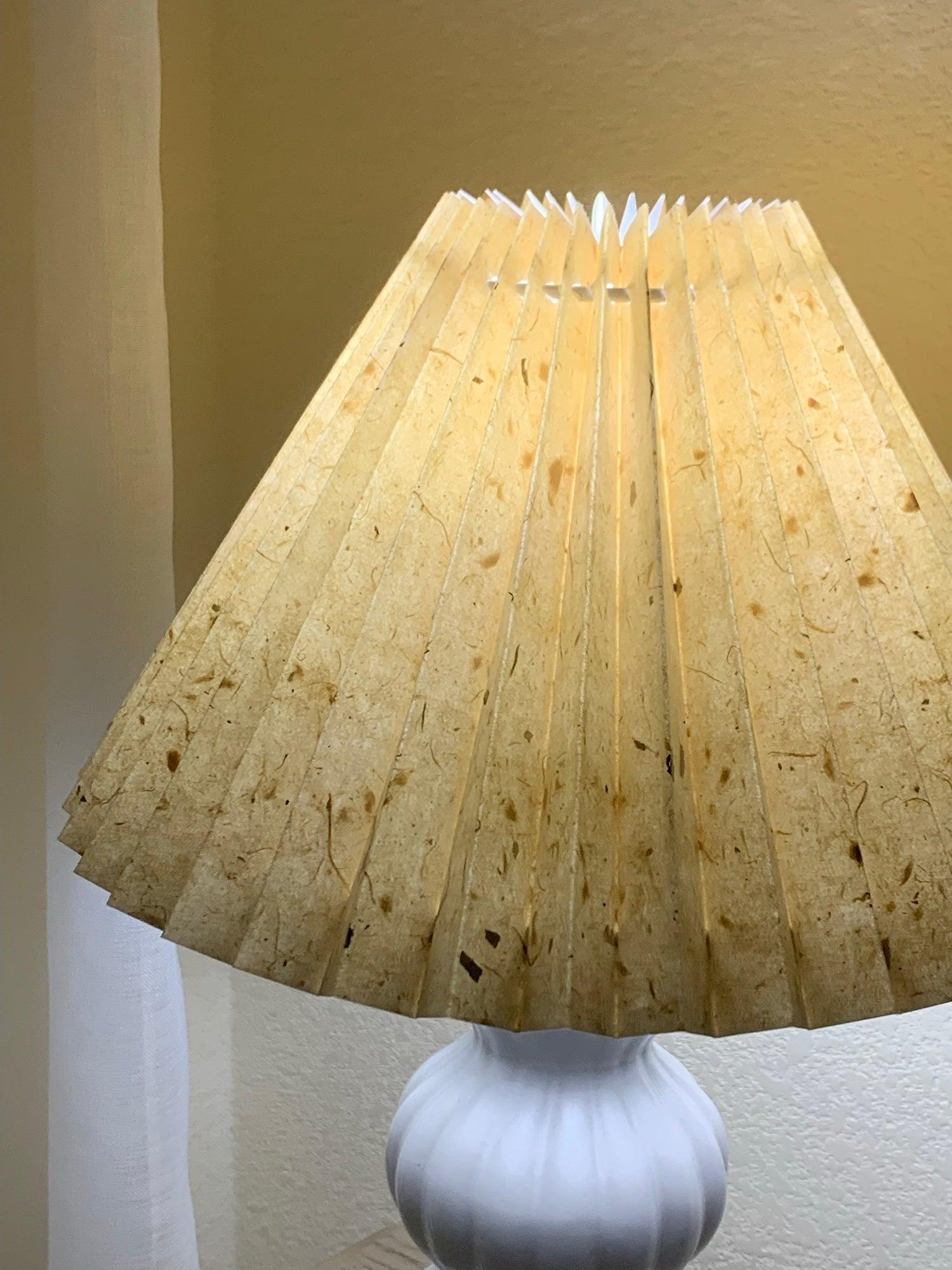 Modern Leo Table Lamp - Adjustable LED Desk Light for Home Office, Bedroom, and Study - Perfect for Reading, Working, and Nightstand Use