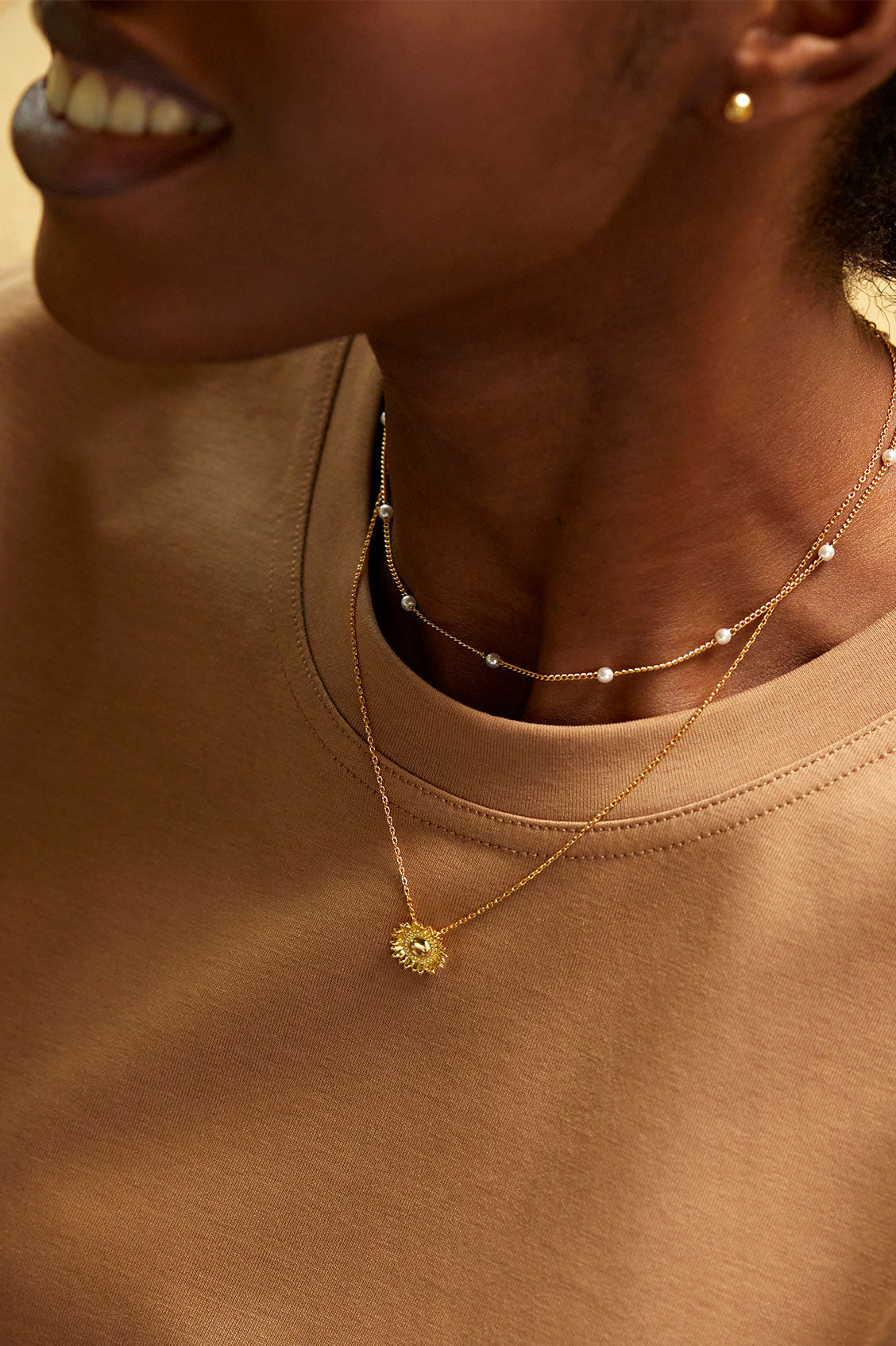 Sunflower Pendant Necklace for Women - 18K Gold Plated Floral Jewelry Gift for Mom, Wife, Daughter - Perfect for Birthday, Anniversary & Everyday Wear