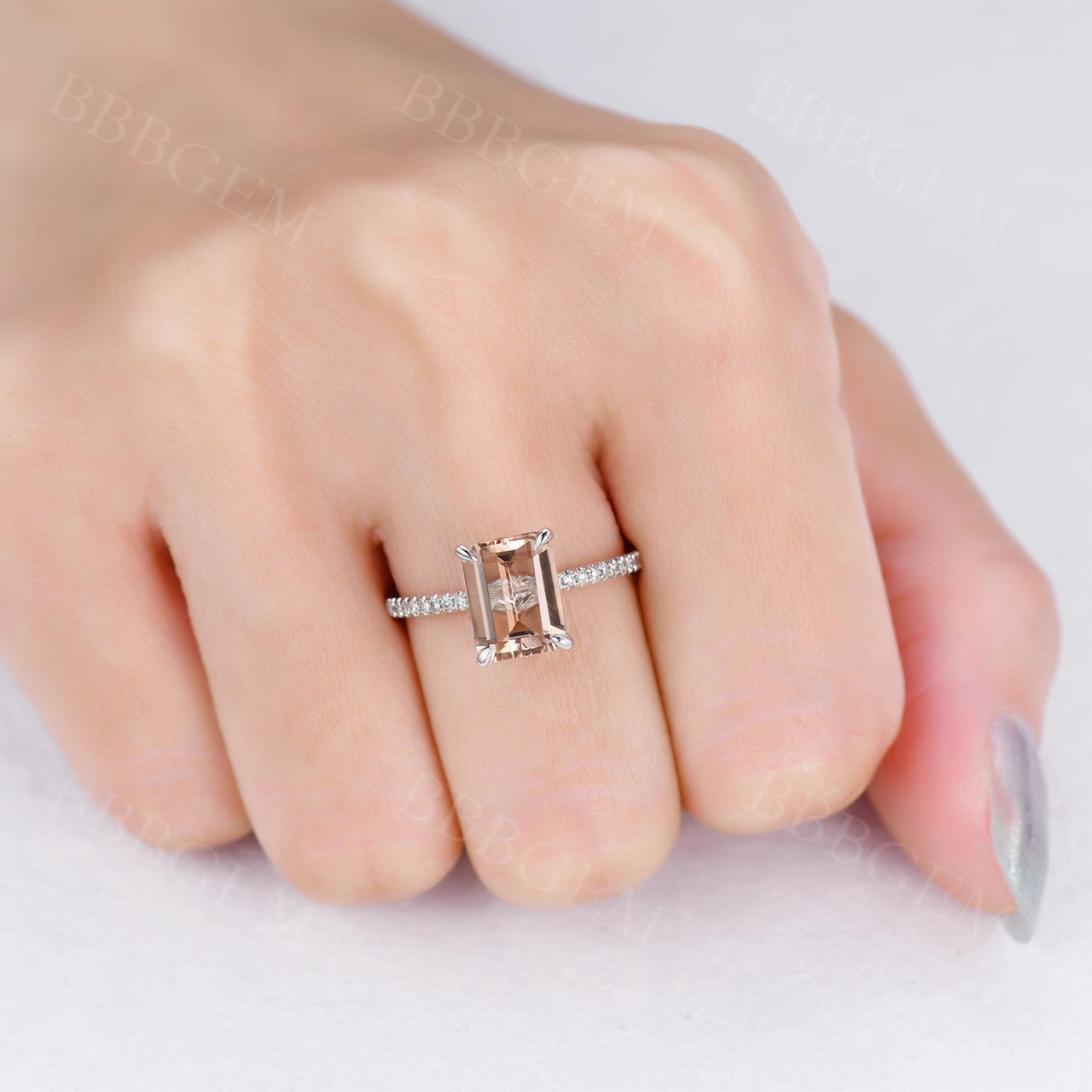 2 Carat Emerald Cut Luxe Viviana Morganite Engagement Ring 7x9mm - Elegant Wedding Band, Anniversary Gift for Her, Perfect for Proposals & Special Occasions