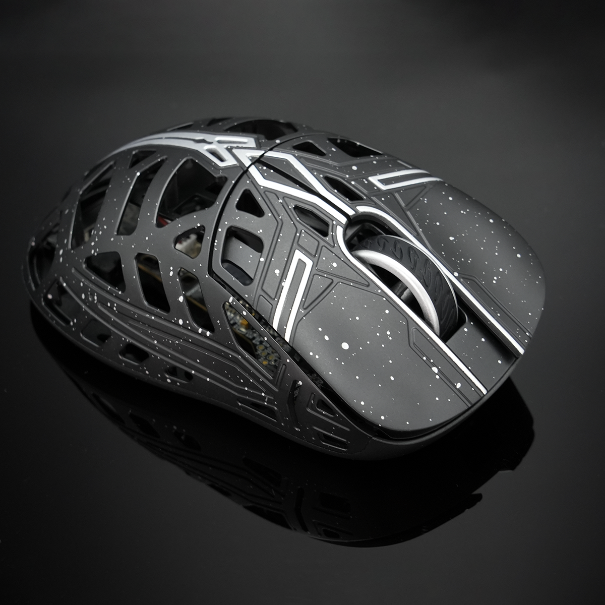 Sword X Magnesium Gaming Mouse - Lightweight Wired/Wireless Ergonomic Mouse for PC Gaming, FPS, MMO, eSports - Perfect for Competitive Gaming & Long Sessions
