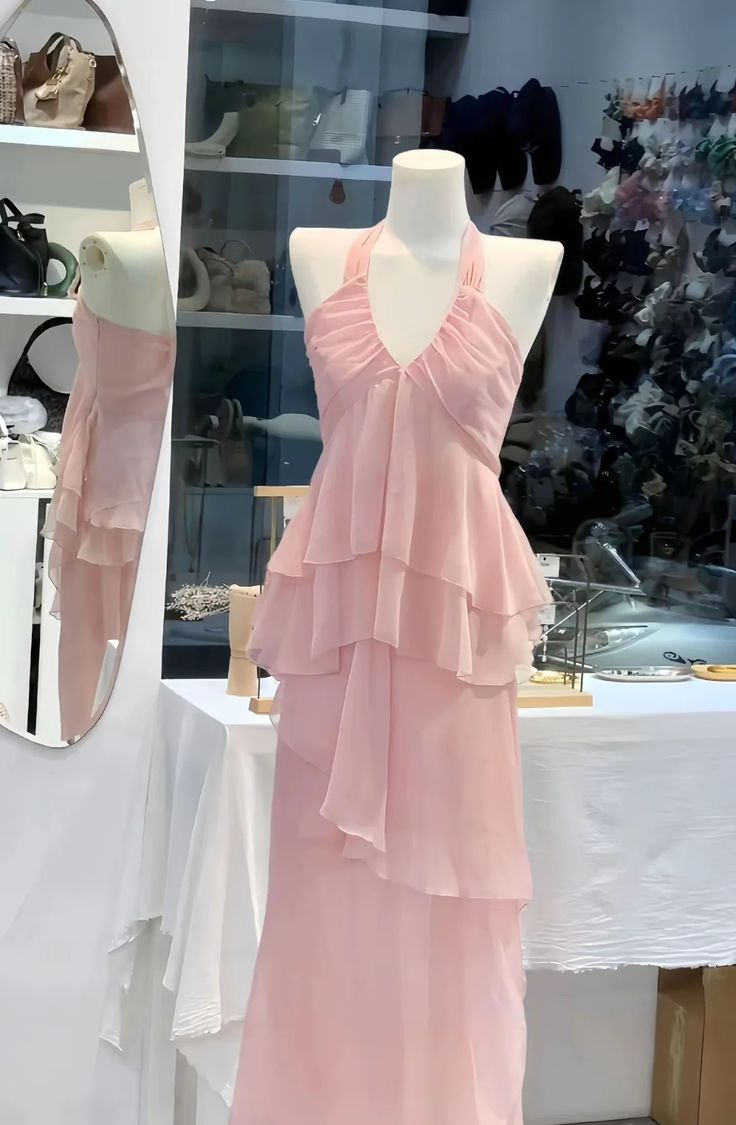 Elegant Pink Chiffon Halter A-Line Prom Dress with Tiered Skirt - Perfect for Birthday Parties, Prom Nights & Special Occasions - Style J6408