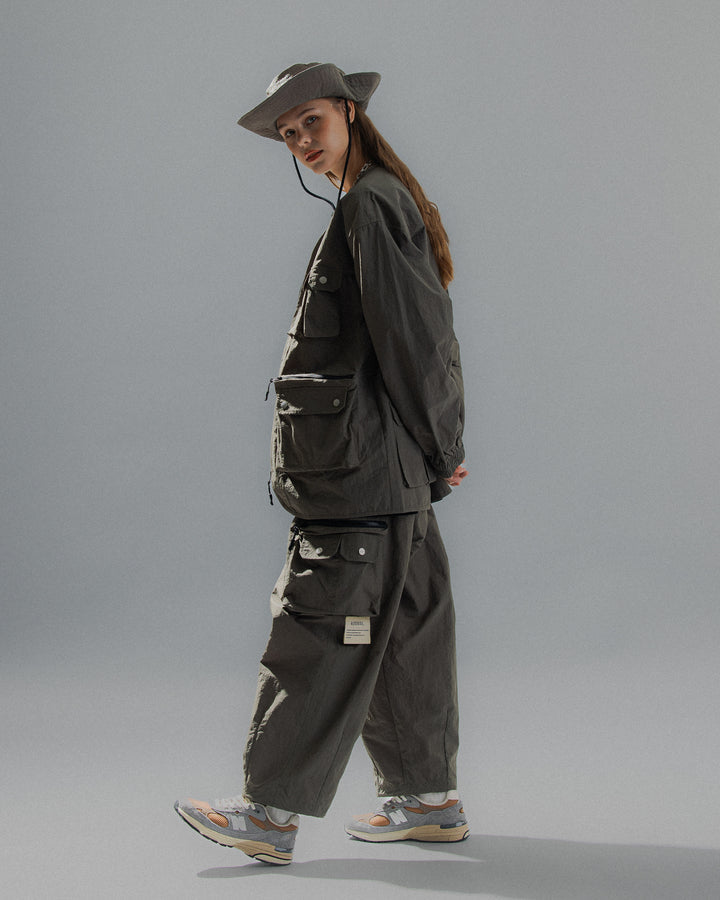 ASUSL Zipper Pocket Balloon Pants - Black | Trendy Streetwear & Casual Wear for Men & Women | Perfect for Hip-Hop, Skateboarding & Urban Fashion
