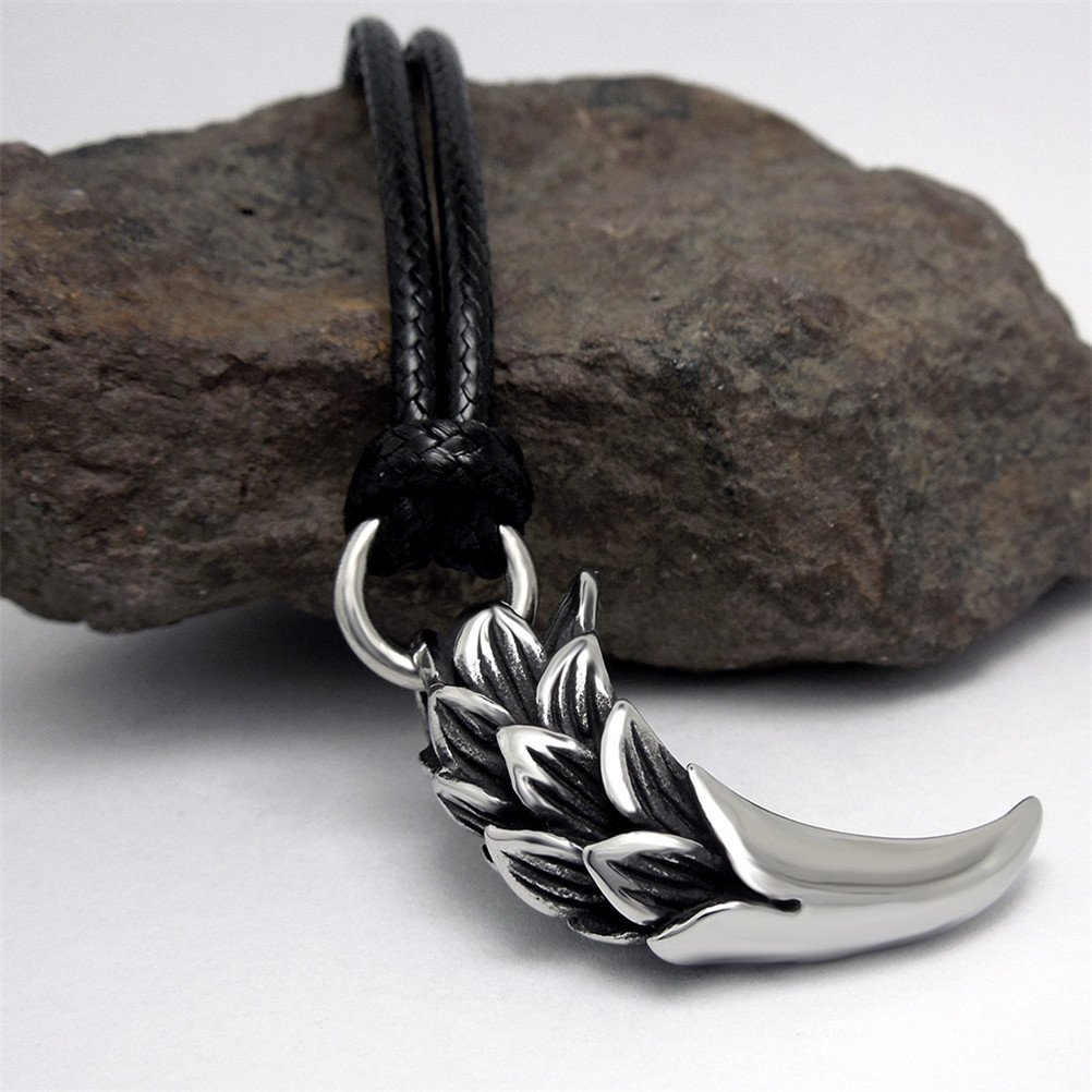 Vintage Dragon Scale Tiger Teeth Pendant Necklace for Men - Stainless Steel Gothic Jewelry - Perfect for Halloween, Cosplay, and Gift Giving