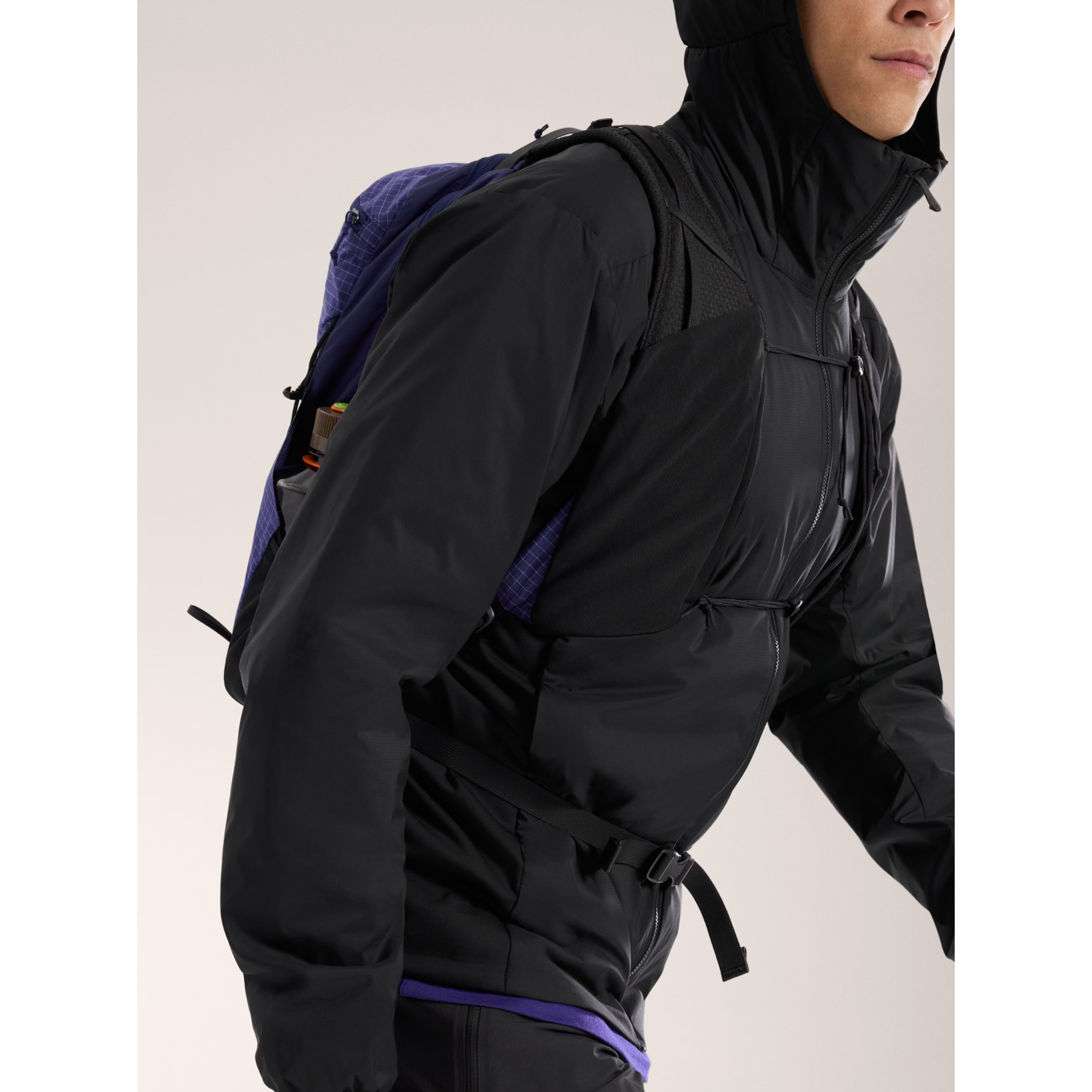 Arc'teryx Men's Atom Hoody - Lightweight Insulated Jacket for Hiking & Outdoor Activities | Water-Resistant & Breathable | Perfect for Camping, Climbing & Winter Sports