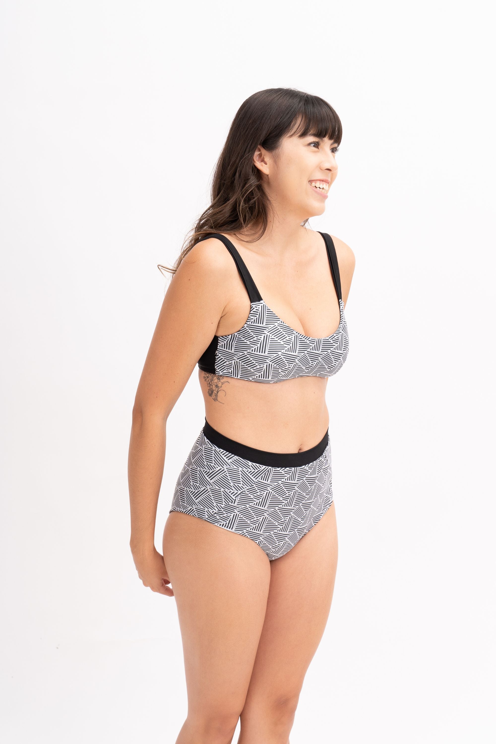 Rawa Scoop Bikini Top - Reversible Swimwear for Women | Black & Tile Print | Beach, Pool & Vacation Essential