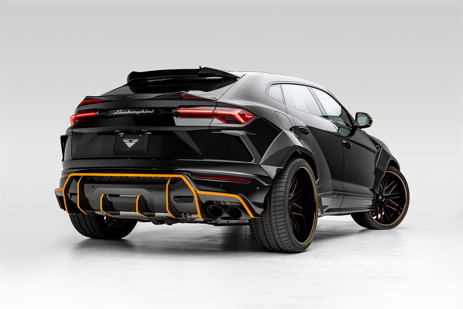 Lamborghini Urus Rampante Special Edition SUV - Luxury High-Performance Sports Car for Off-Road & City Driving