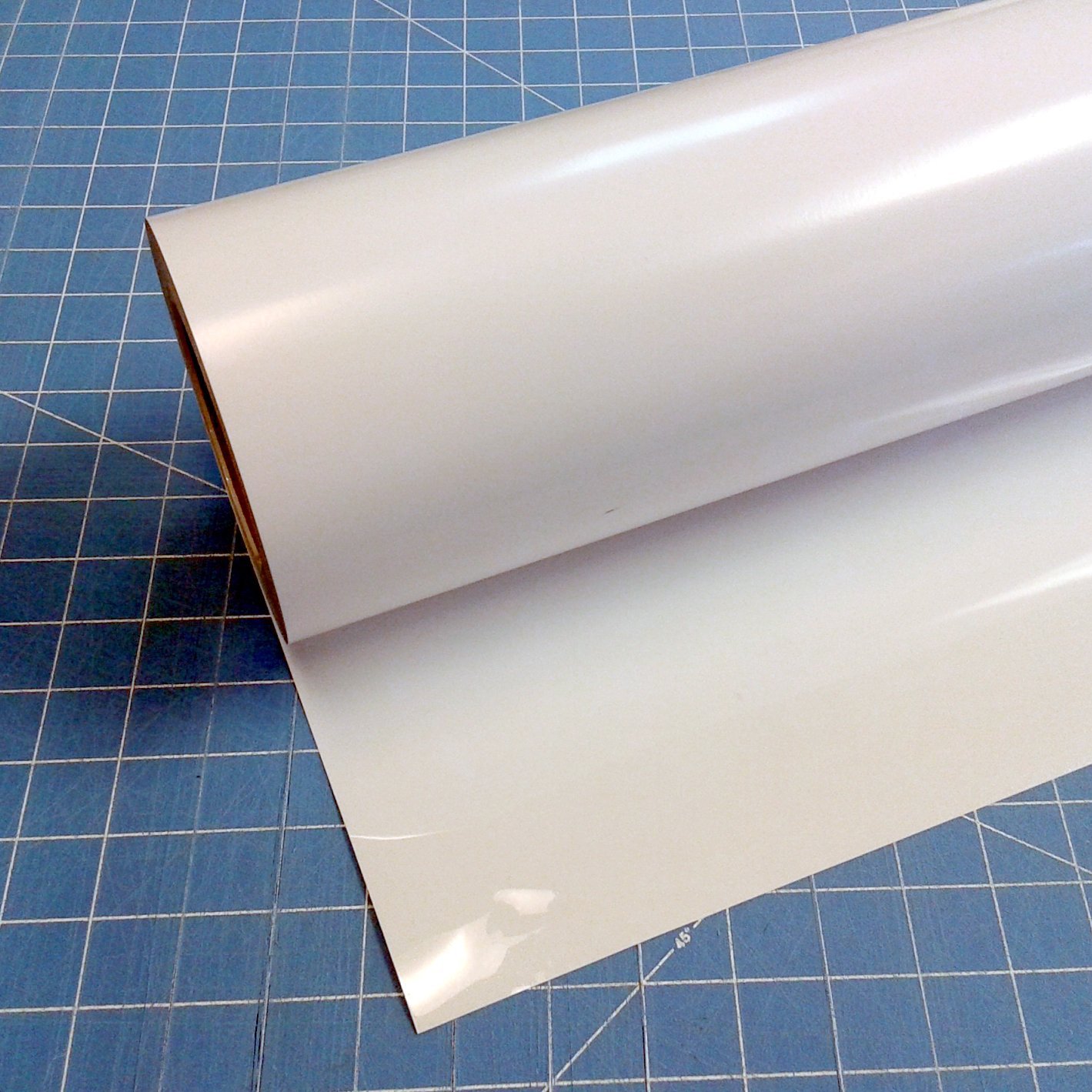 Siser Easyweed White Heat Transfer Vinyl Roll - 15