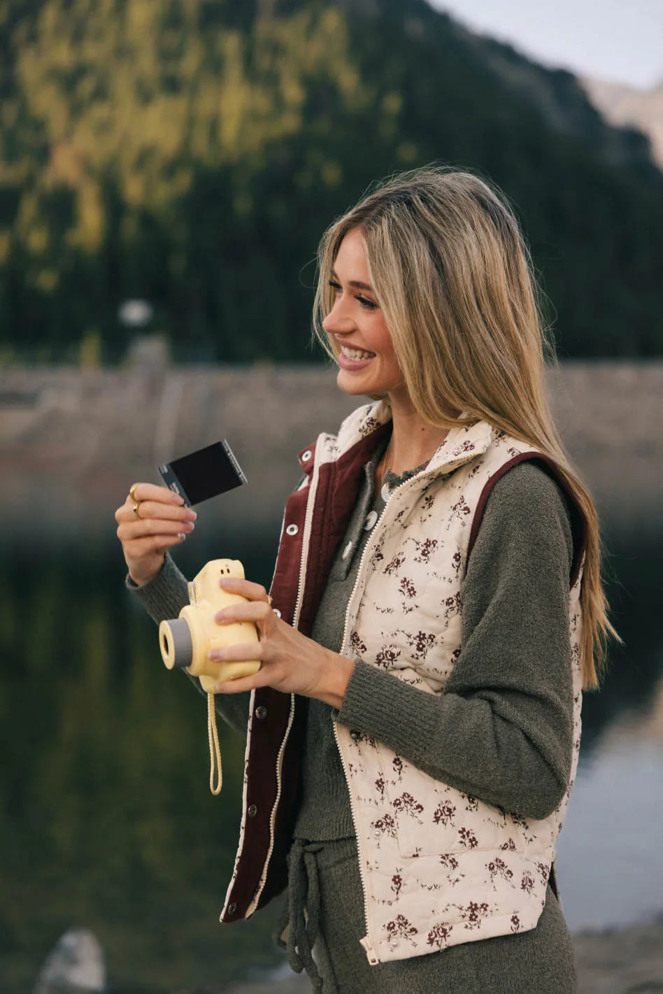 Fletcher Quilted Floral Vest for Women - Lightweight Padded Jacket with Floral Pattern, Perfect for Spring & Fall Layering - Great for Outdoor Activities, Travel, and Casual Wear