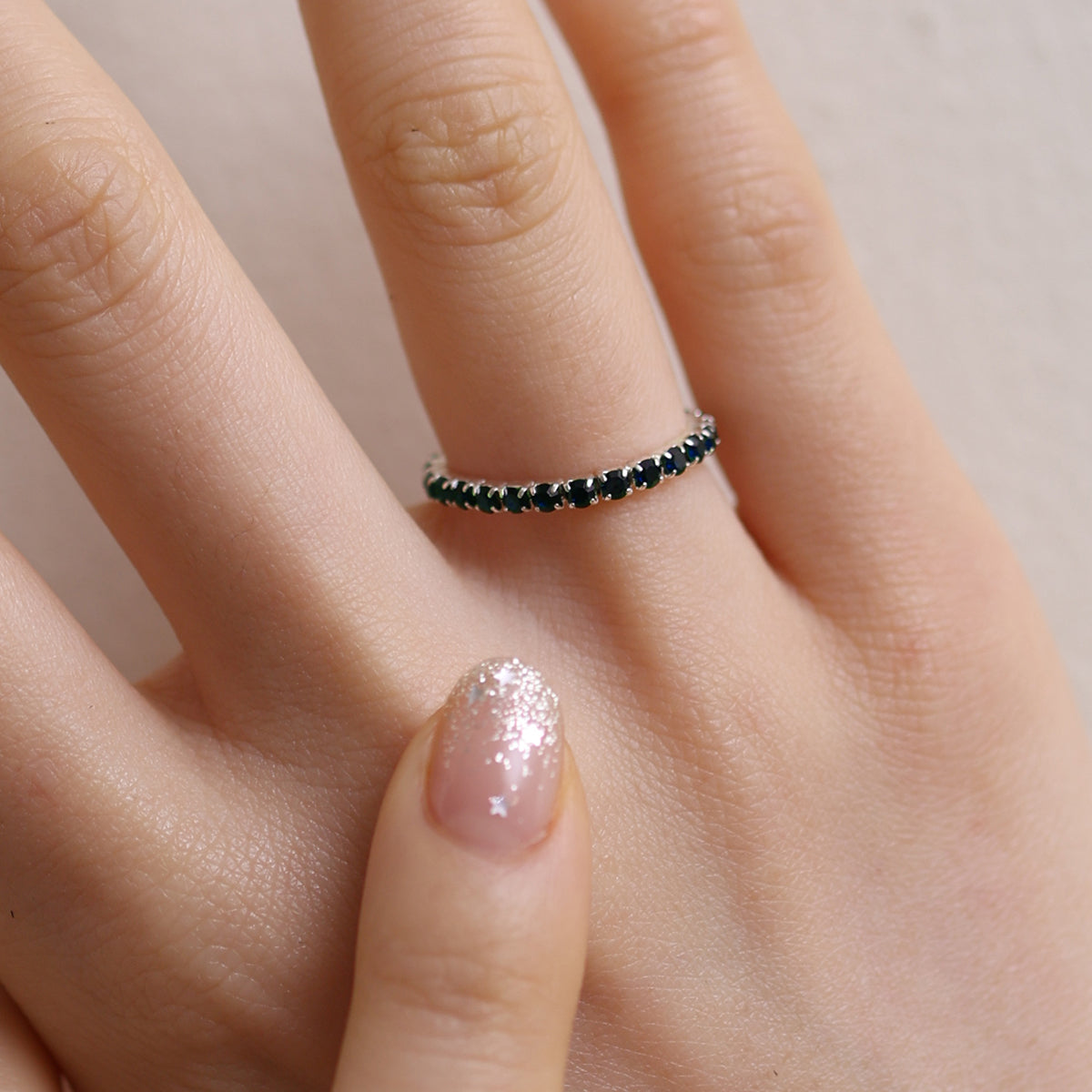 Stretchable Tennis Chain Ring for Women - Adjustable Gold Plated Fashion Jewelry - Perfect for Parties, Weddings & Everyday Wear