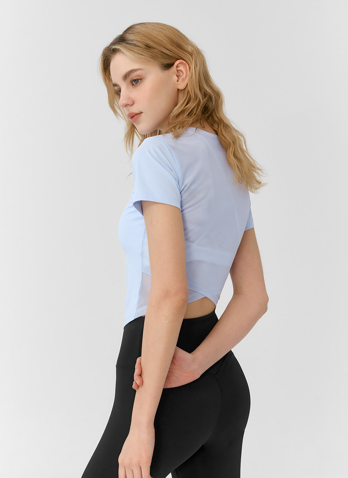 Breathable Power Mesh Short Sleeve T-Shirt for Women - Comfortable Workout & Yoga Top - Moisture Wicking Activewear for Running, Gym & Fitness