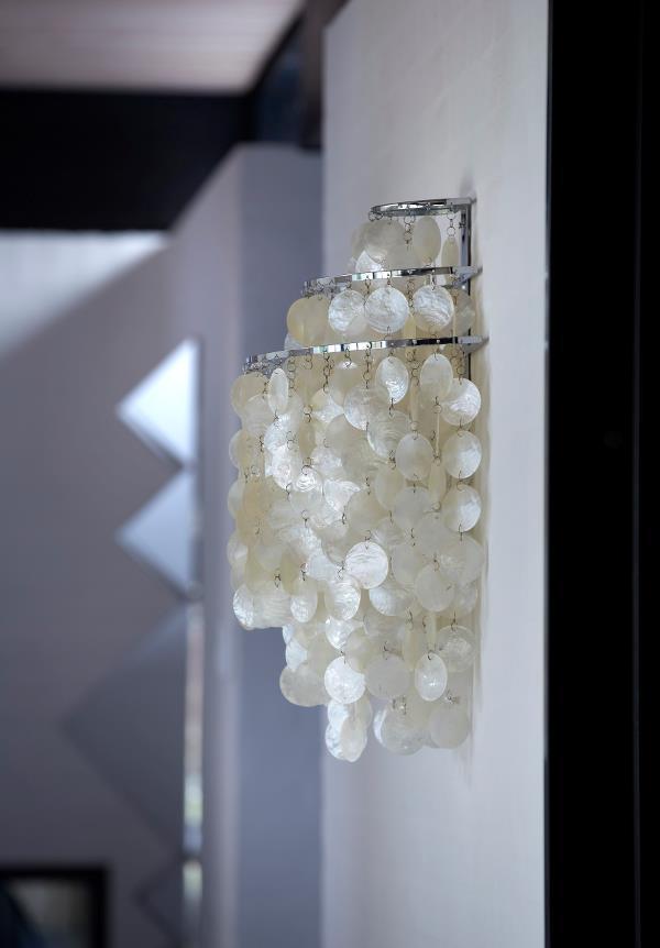 Pantone Fun 1W LED Light Bulb - Energy Efficient Dimmable Lighting for Home, Office & Decorative Use
