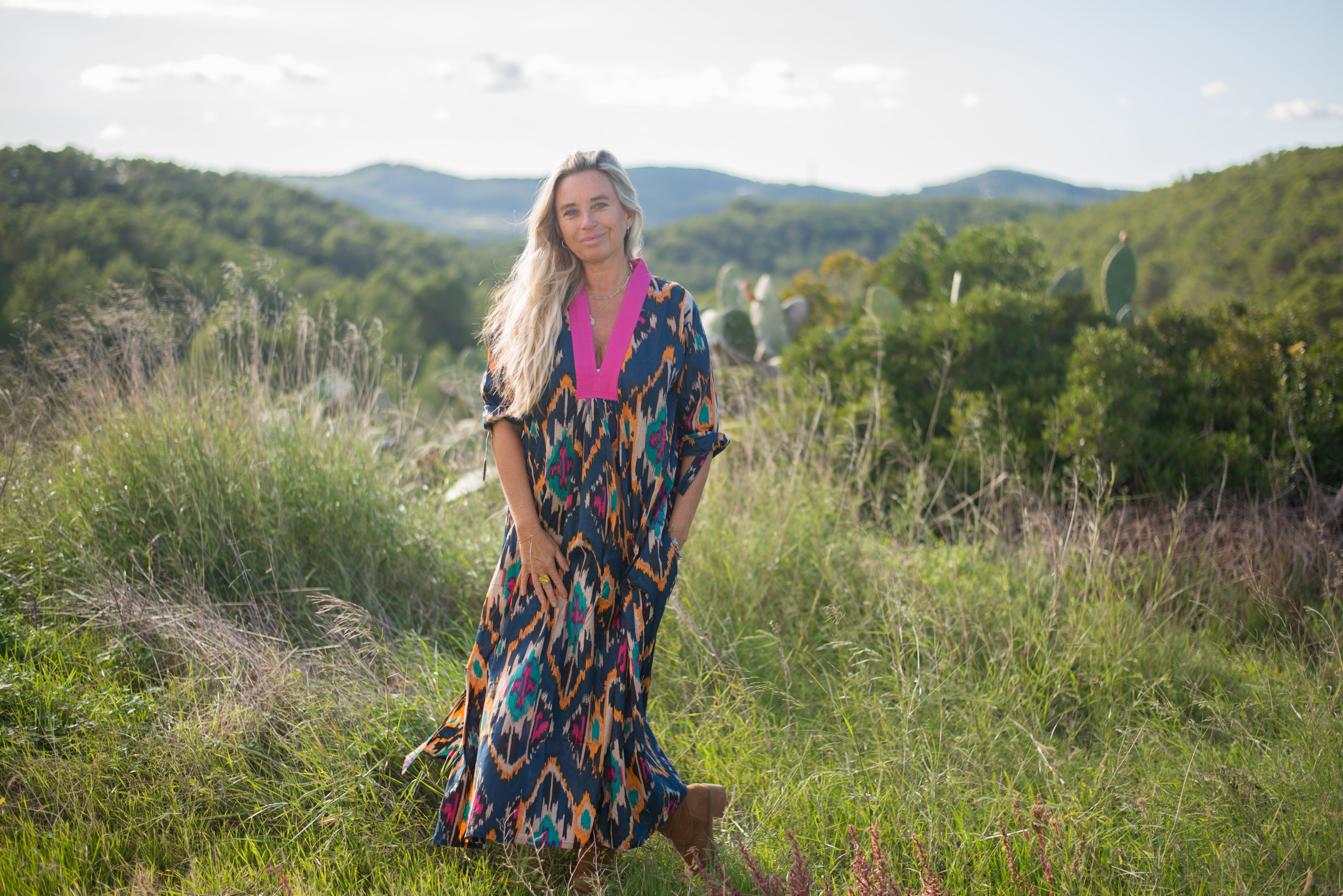 Boho Ikat Black Long Tunic Dress - Stylish Flowy Maxi Top for Women, Perfect for Beach, Festival, and Casual Wear