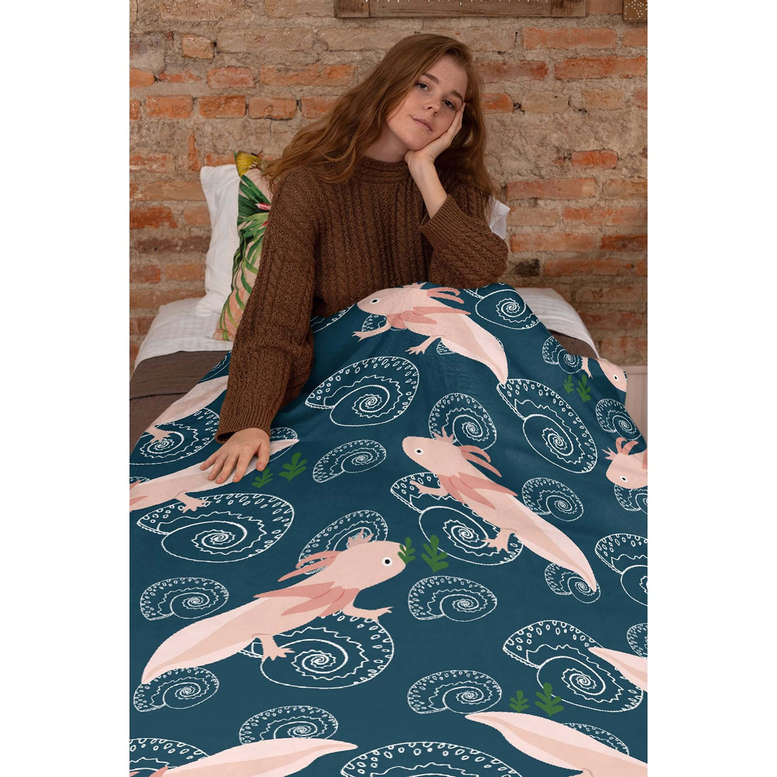 Super Soft Cute Axolotl Flannel Fleece Throw Blanket - Plush Lightweight Cozy Blanket for Couch, Sofa & Bed (120x90 inches) | Perfect Gift for Family & Friends | Great for Snuggling, Movie Nights & Home Decor