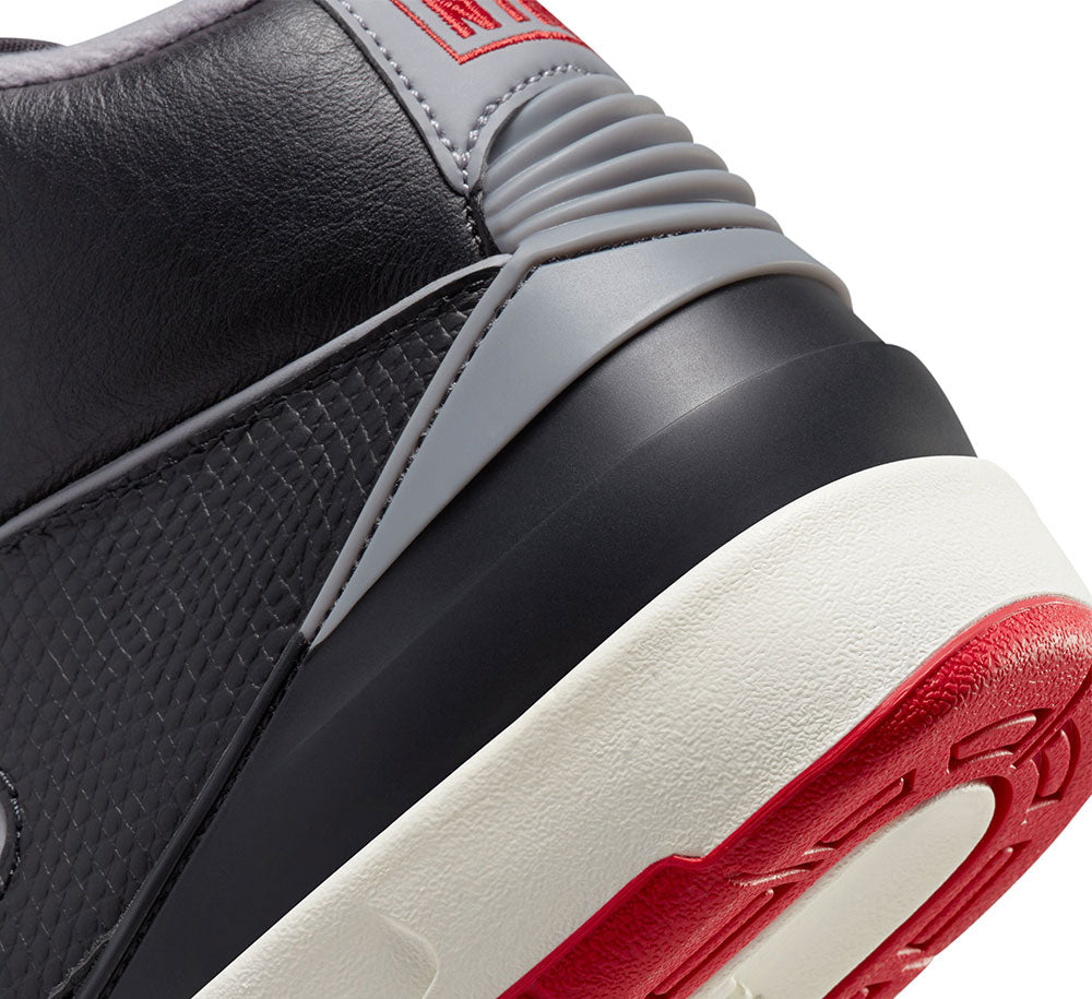 Air Jordan 2 Retro GS Sneakers - Authentic Basketball Shoes for Kids - Perfect for Sports, School & Streetwear Fashion