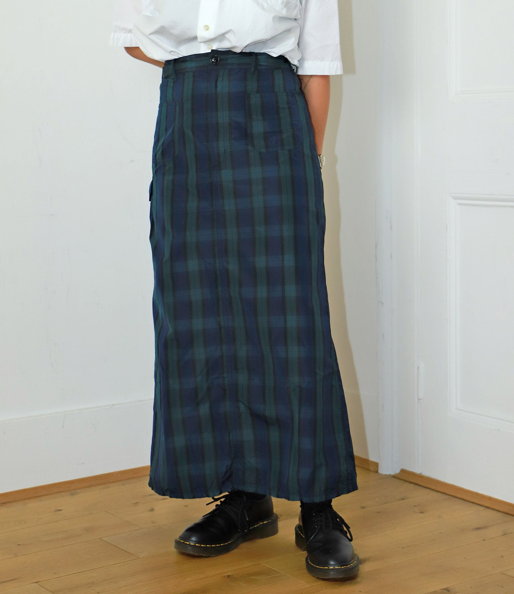 Elegant Black Watch Crushed Taffeta Lace Up Skirt for Women | Formal & Party Wear | Perfect for Evening Events, Weddings, and Special Occasions