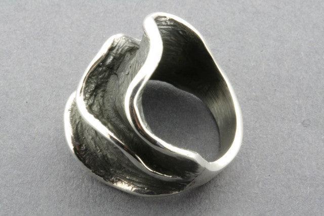 Large Clam Ring - Sterling Silver Jewelry for Women, Elegant and Unique Shell Design, Perfect for Beach Parties, Weddings & Everyday Wear