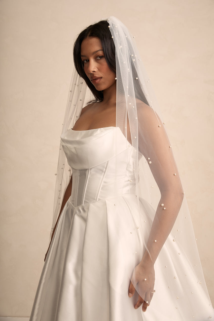 Elegant Short Pearl Veil for Brides - Perfect for Weddings, Prom, and Formal Events