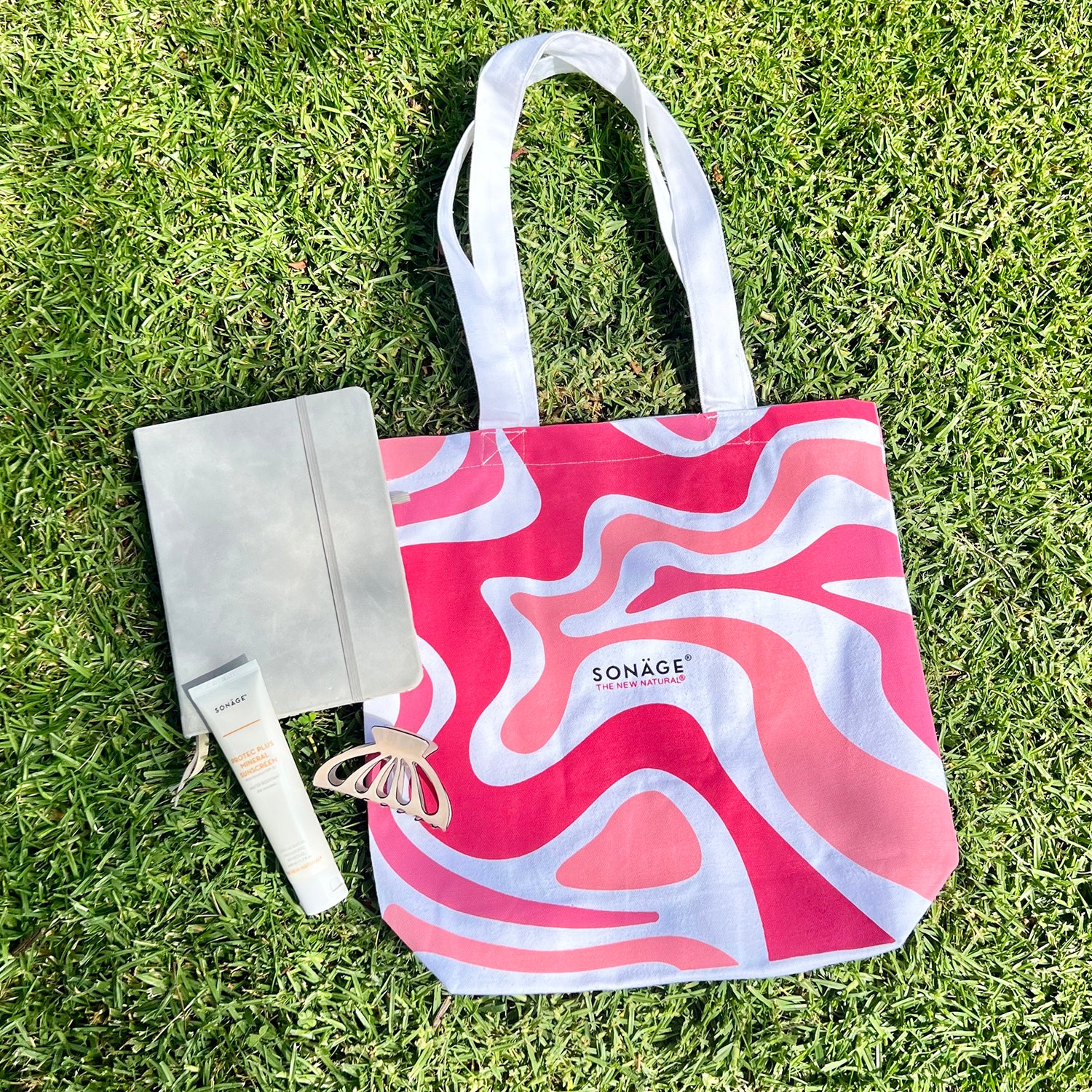 Sonage Canvas Tote Bag - Durable & Stylish Reusable Shopping Bag for Women & Men - Perfect for Groceries, Beach, Work & Travel