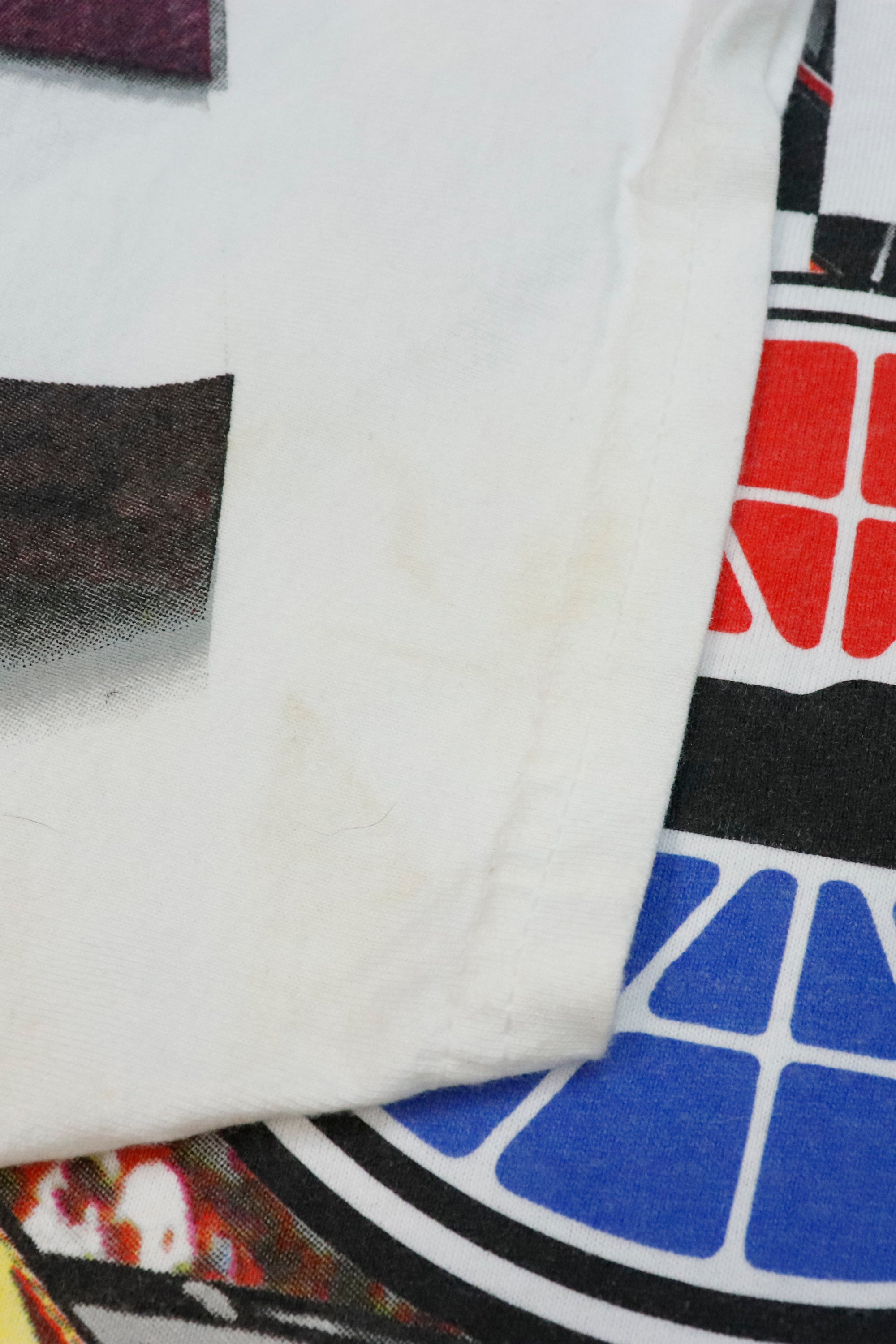 Vintage NASCAR Bristol Speedway T-Shirt - Classic Racing Tee for Men & Women - Perfect for Race Day, Casual Wear & Gifts