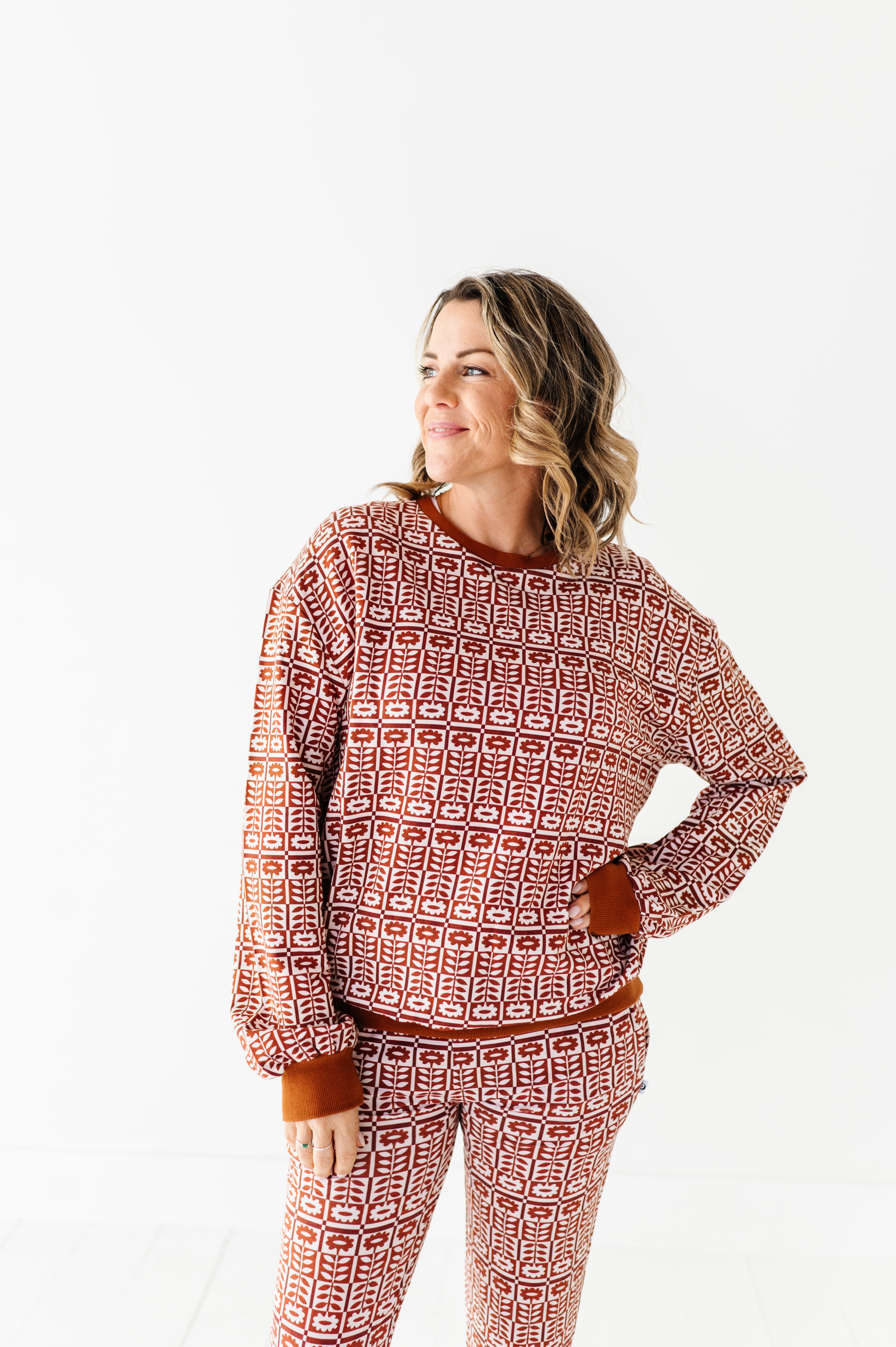 Spiced Blooms Women's Casual Sweatshirt | Soft Fleece Pullover for Fall & Winter | Perfect for Lounging, Coffee Dates & Outdoor Activities