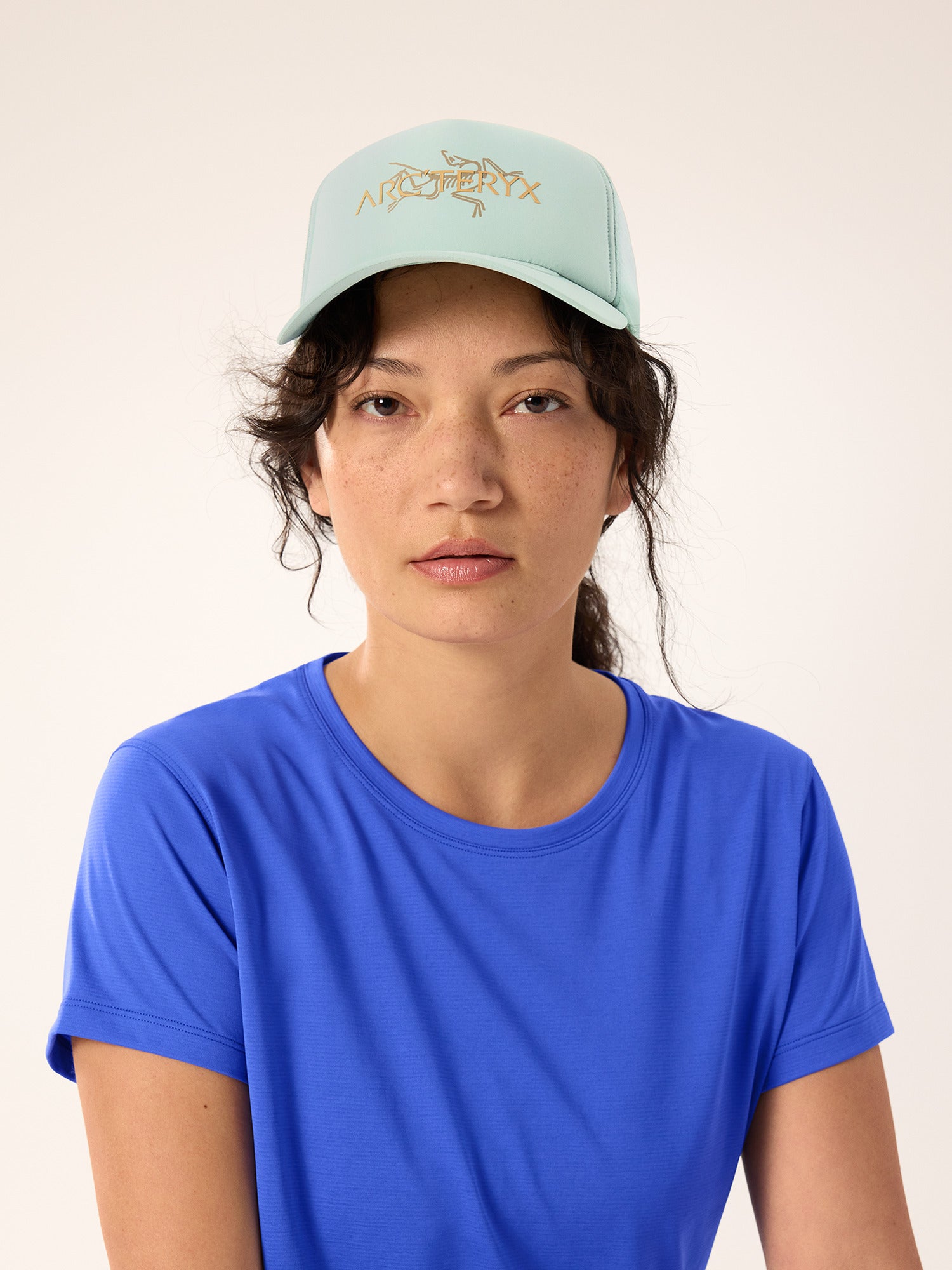 Bird Word Trucker Hat - Stylish Adjustable Baseball Cap for Men & Women - Perfect for Outdoor Activities, Sports, and Casual Wear