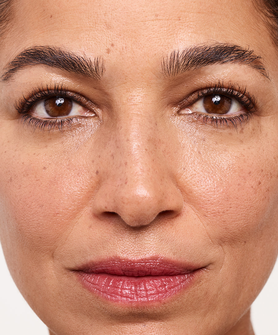 ReEvolve Natural Finish Liquid Foundation - Lightweight, Buildable Coverage for Flawless Skin | Perfect for Everyday Wear & Special Occasions