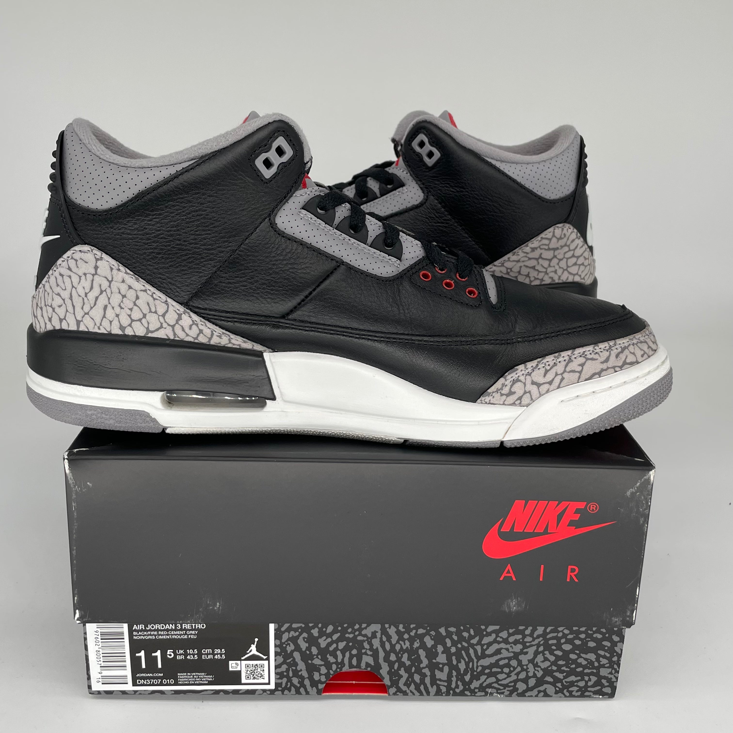 Air Jordan 3 Retro 'Black Cement Reimagined' Men's Basketball Shoes Size 11.5 (DN3707-010) - Classic Sneakers for Streetwear & Basketball Performance