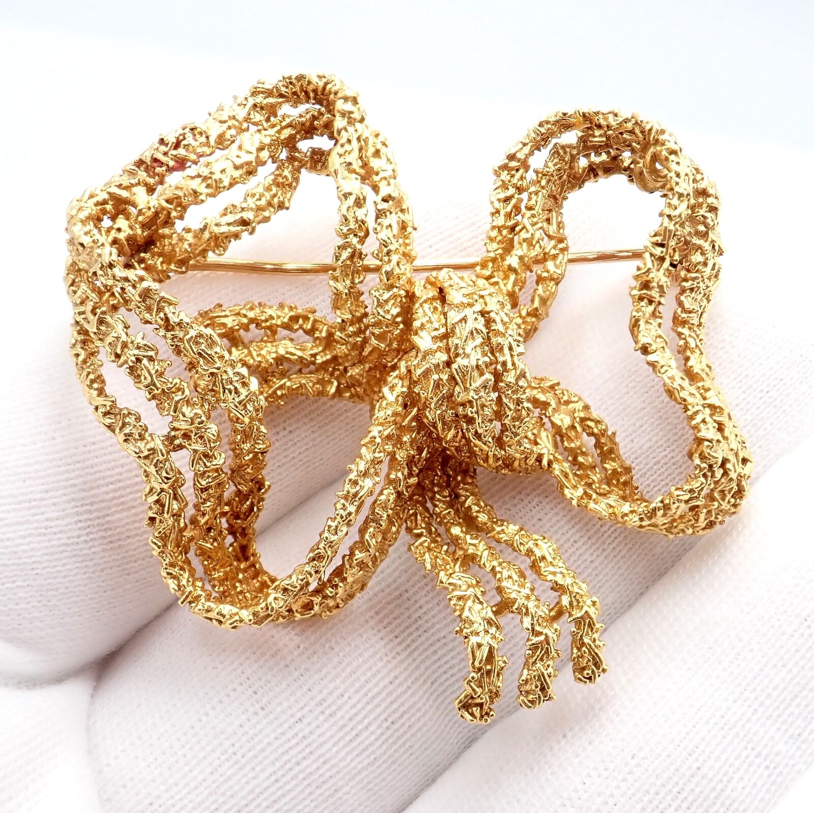 Authentic Vintage Tiffany & Co 18k Yellow Gold Large Ribbon Bow Pin Brooch - Elegant Jewelry Gift for Women, Perfect for Weddings, Parties & Special Occasions