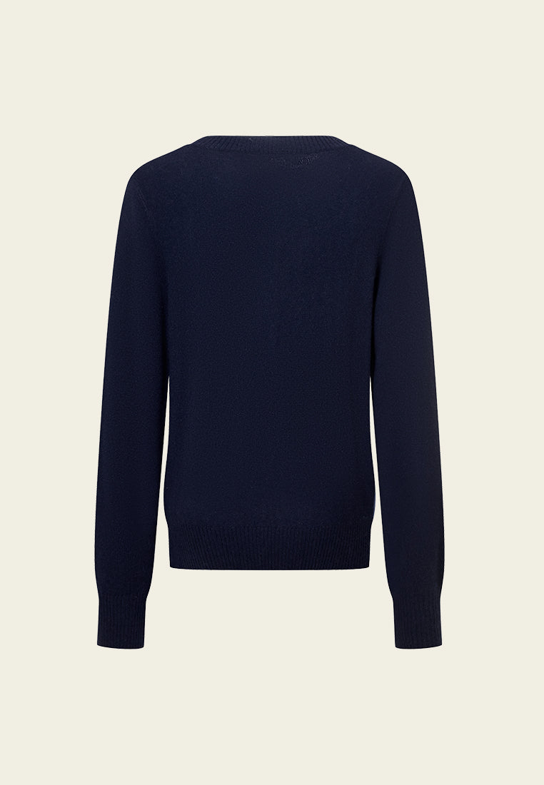 Ribbed Trim Logo Appliqué Jumper - Stylish Knit Sweater for Women | Perfect for Casual Outfits, Office Wear & Fall Fashion