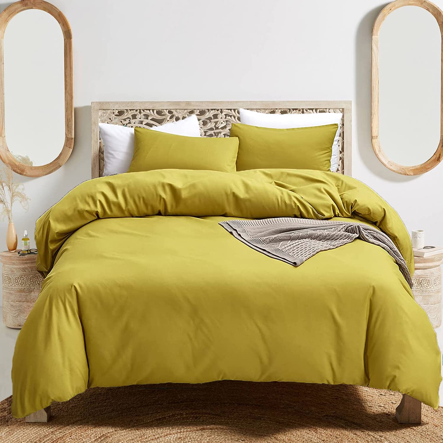 Luxlovery Chartreuse King Comforter Set - Moss Green Bedding, Yellowish-Green Modern Solid Quilt, Soft Breathable Blanket, 3-Piece Bedding Set for King Size Bed | Perfect for Modern Bedrooms, Guest Rooms & Cozy Home Decor