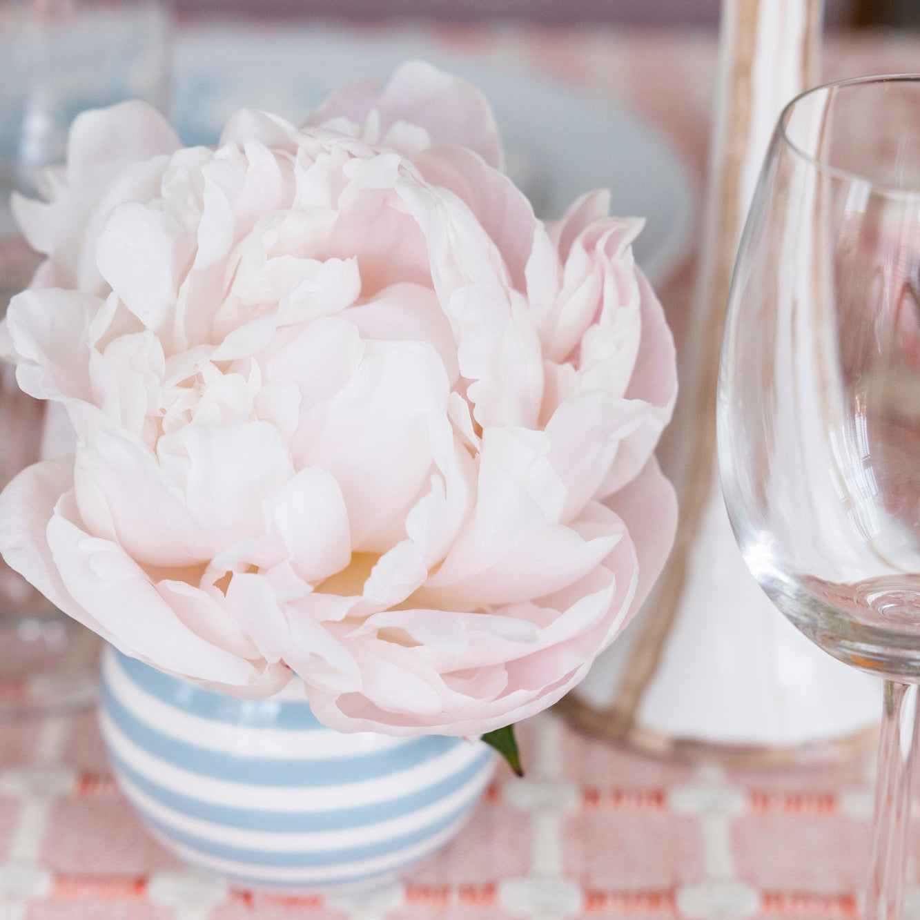 Handmade Creamsicle Bud Vase - Small Floral Arrangement for Home Decor, Wedding Centerpieces & Tabletop Displays