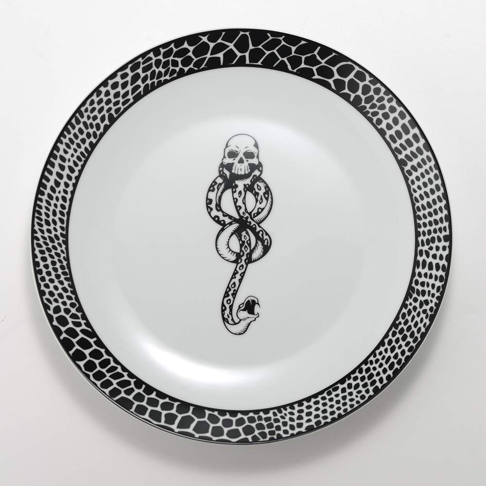 Harry Potter Voldemort Death Eater Dark Mark 16-Piece Porcelain Dinner Set - Plates, Cups & Bowls for Collectors & Themed Parties | Perfect for Halloween, Movie Nights & Potterhead Gatherings