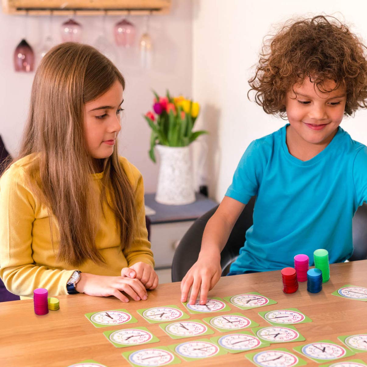 NUOBESTY 300pcs Colorful Plastic Bingo Chips - Bulk Counting Tokens for Bingo Games, Math Teaching, Classroom Activities & Kids Learning - Perfect for Game Nights, School Projects and Educational Fun