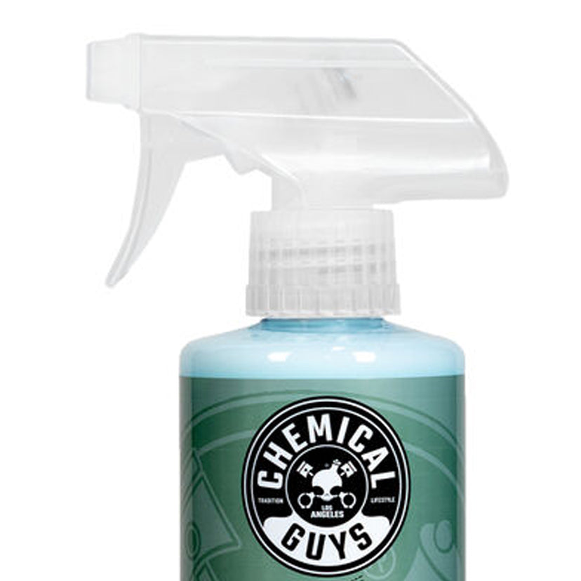 Chemical Guys All-in-One Leather Cleaner & Conditioner Spray (16oz) – Perfect for Car Seats, Sofas & Leather Accessories