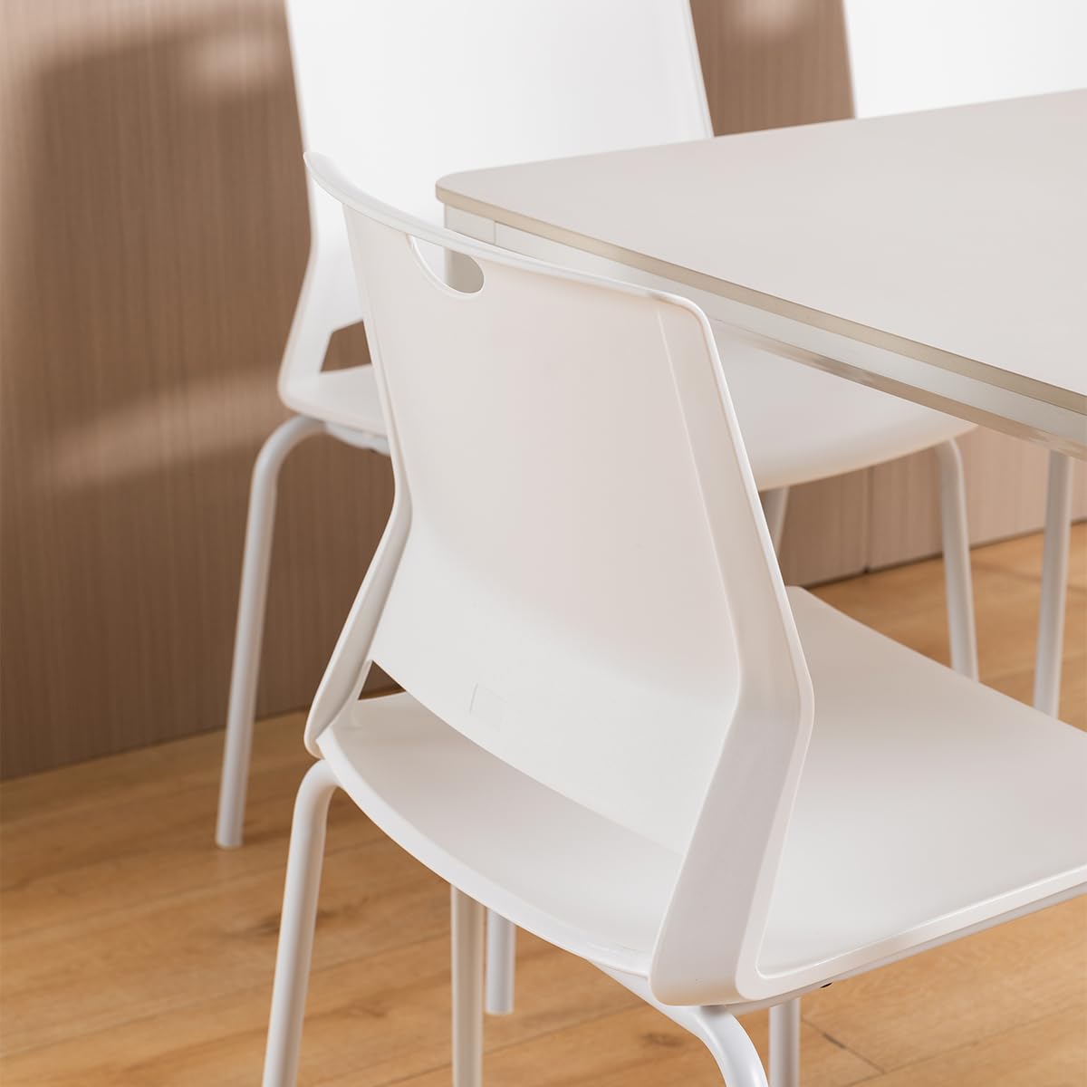 White Stackable Chairs Set of 4 - Modern Plastic Dining Chairs with Wide Seat for Office, Conference Room, Living Room & Classroom - Perfect for Home, Office & Commercial Spaces