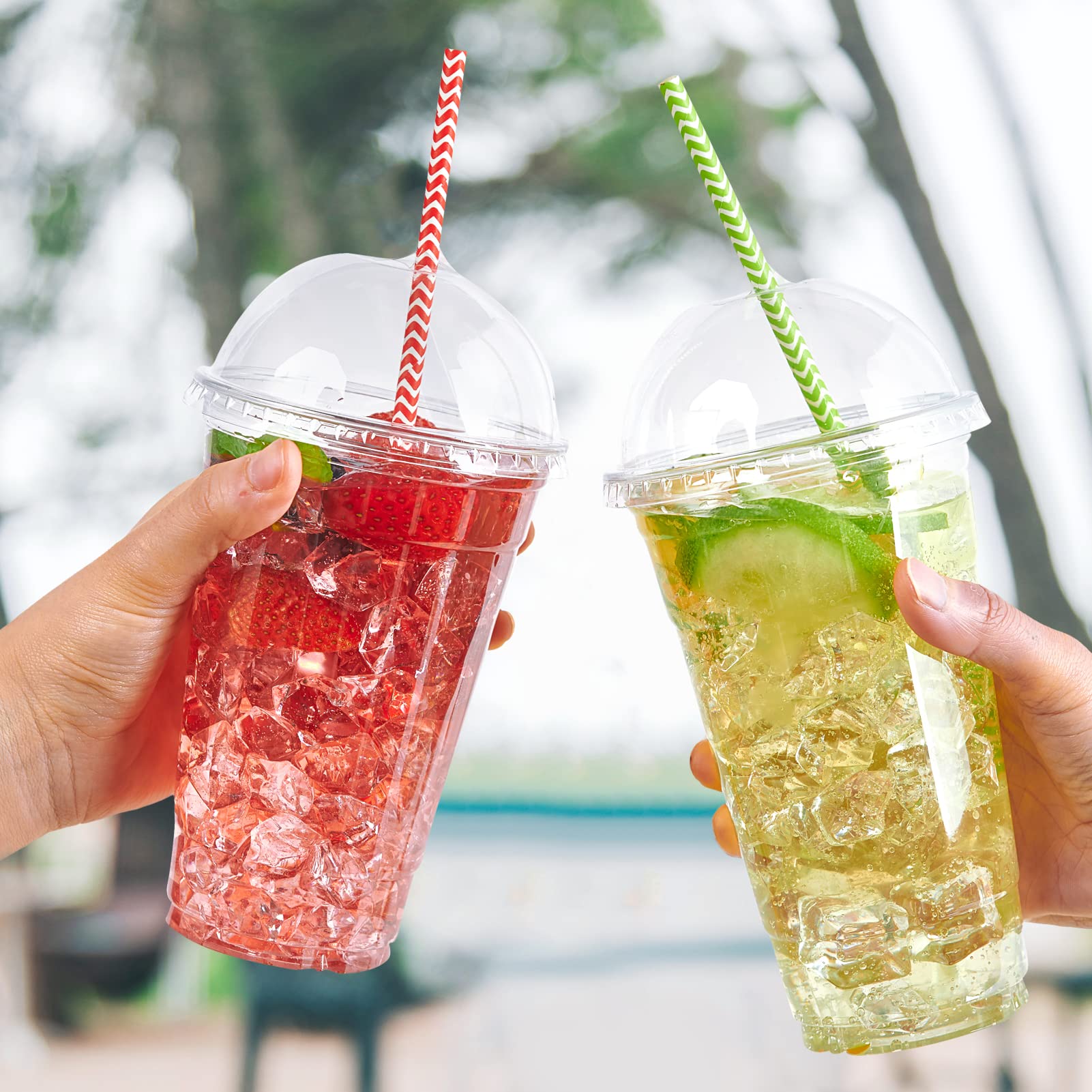 Lilymicky 60-Pack 24 oz Clear Plastic Cups with Dome Lids - Disposable Drinking Cups for Ice Coffee, Smoothies, Frappuccino, Bubble Tea - Perfect for Parties, Cafes, and Takeout Drinks
