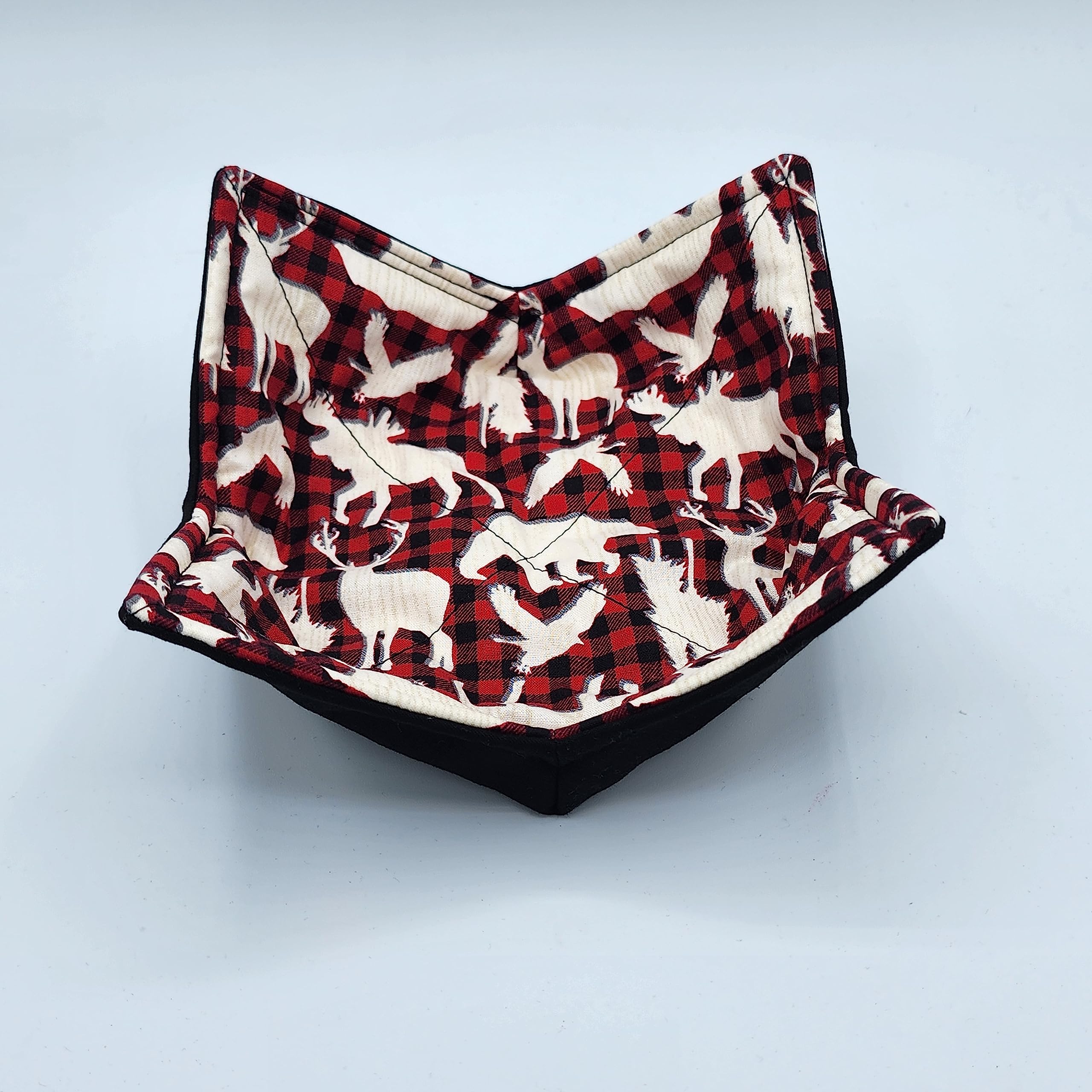 Woodland Wildlife Buffalo Plaid Microwave Cozy - Reversible Red & Black Microwavable Bowl Cover - Bear Moose Deer Eagle Rustic Design - Perfect for Soup, Coffee, and Food Warming - Ideal Housewarming Gift for Country Cabin & Kitchen Use
