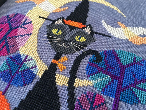 Halloween Cat Cross Stitch Pattern PDF - DIY Embroidery Kit for Beginners - Perfect for Halloween Decor, Pillows & Wall Art